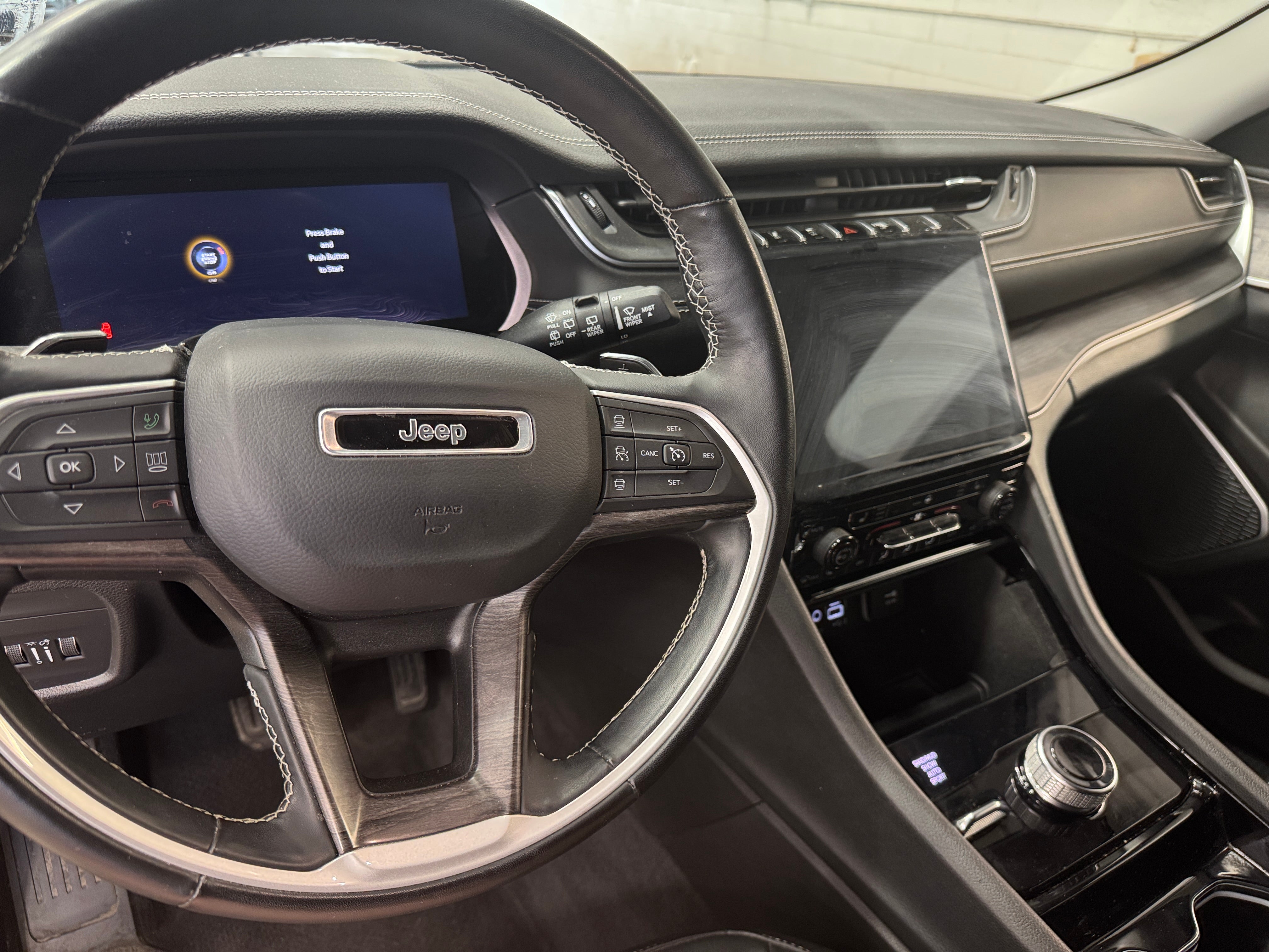 2021 Jeep Grand Cherokee L Limited Edition 2