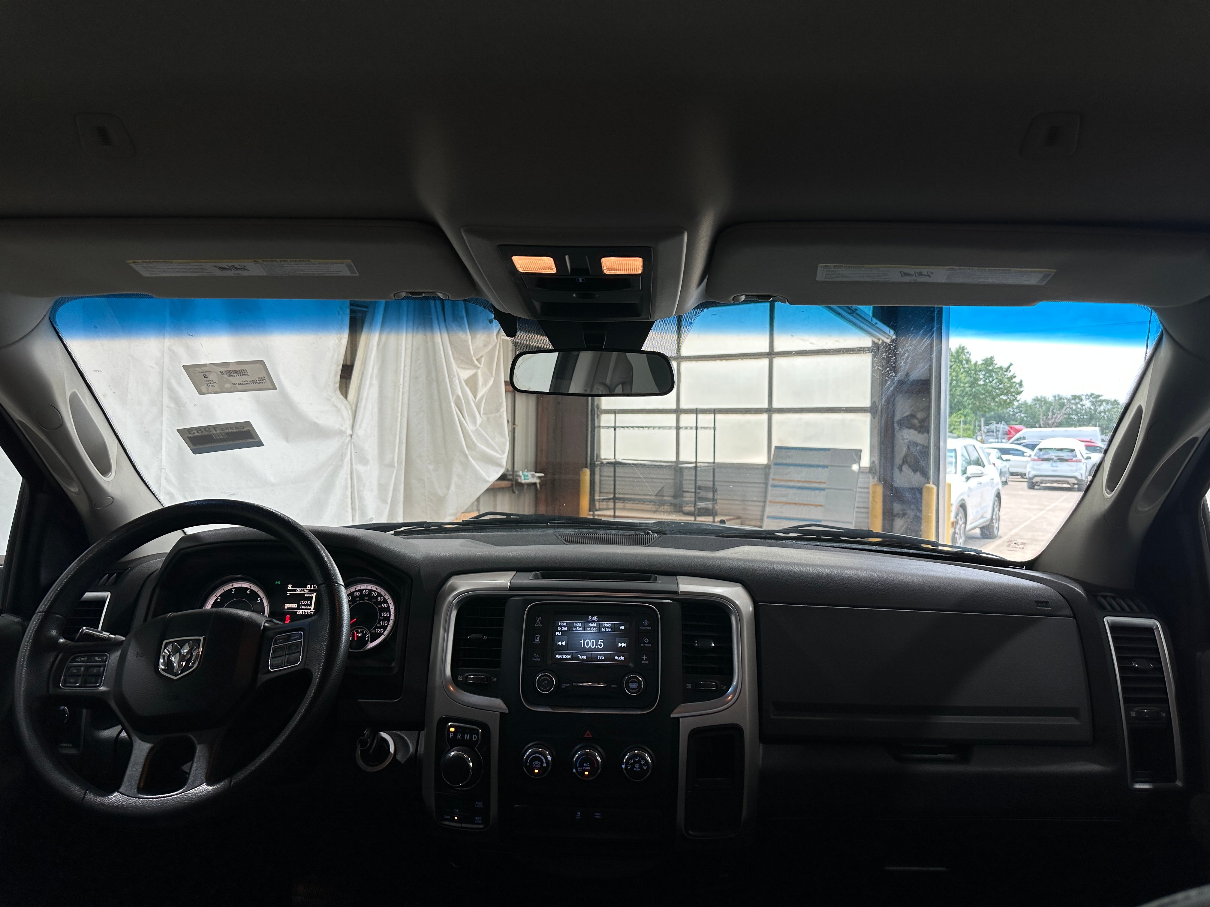 2017 RAM 1500 SLT 3