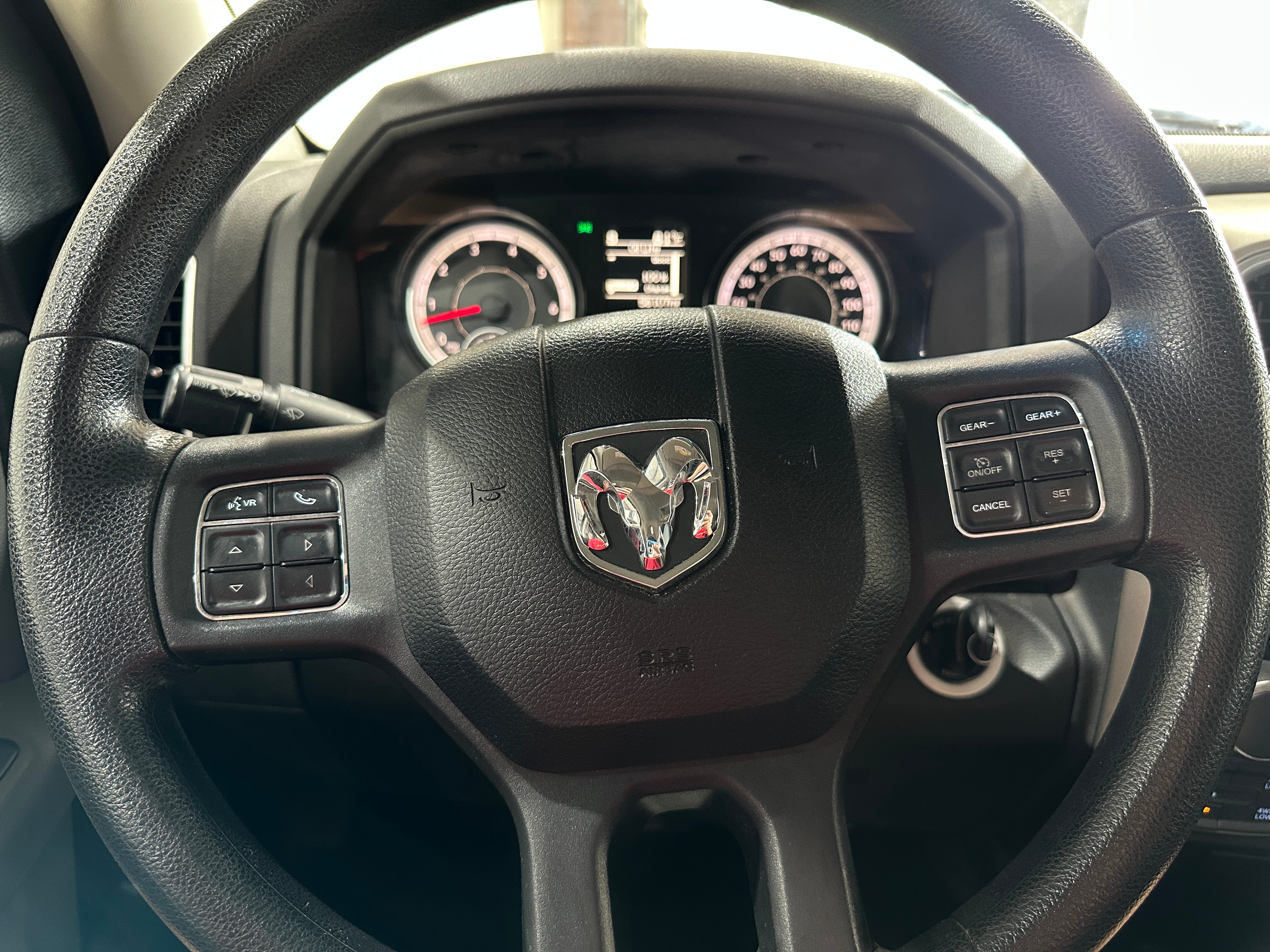2017 RAM 1500 SLT 5