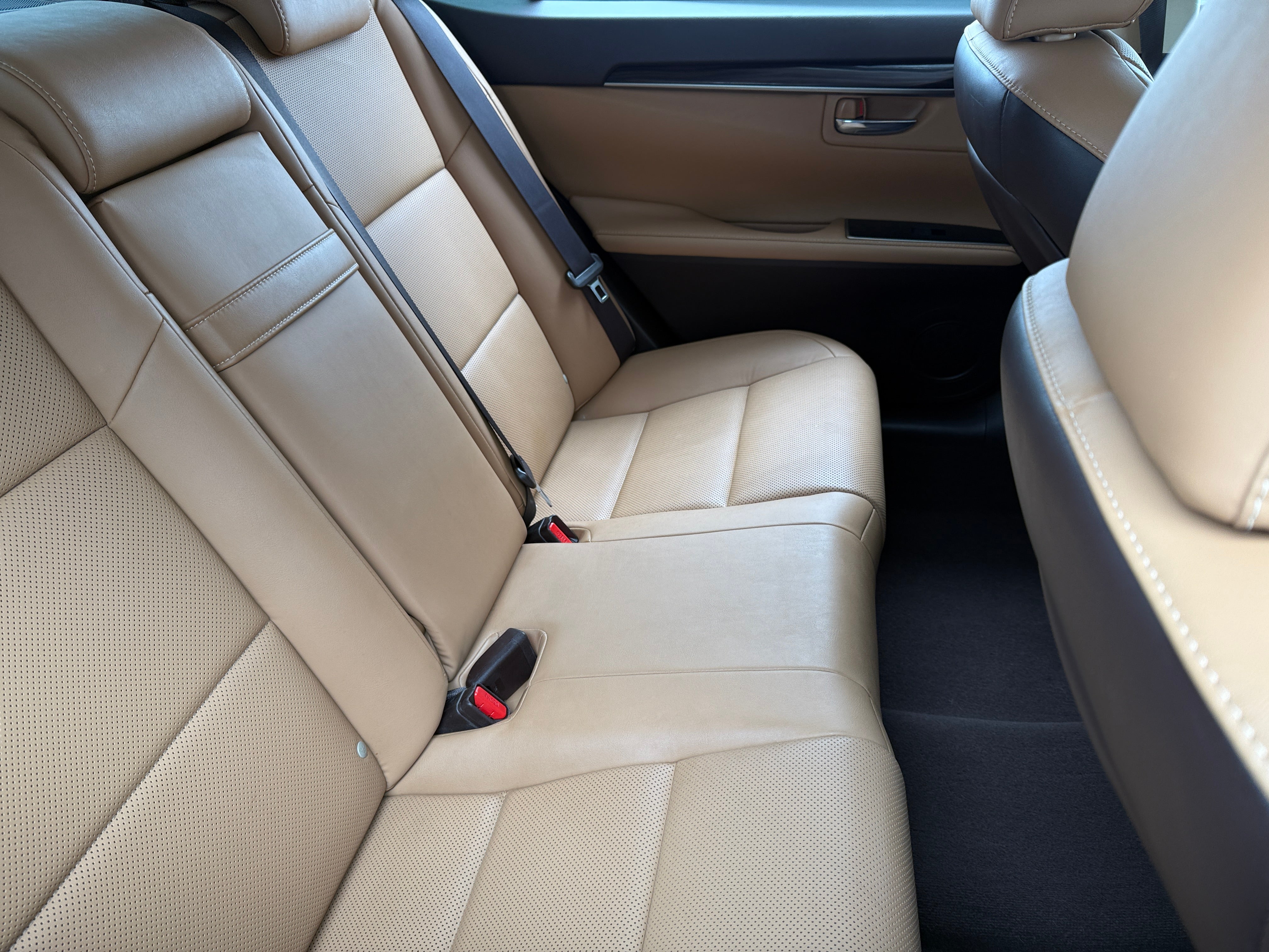 2016 Lexus ES 350 5