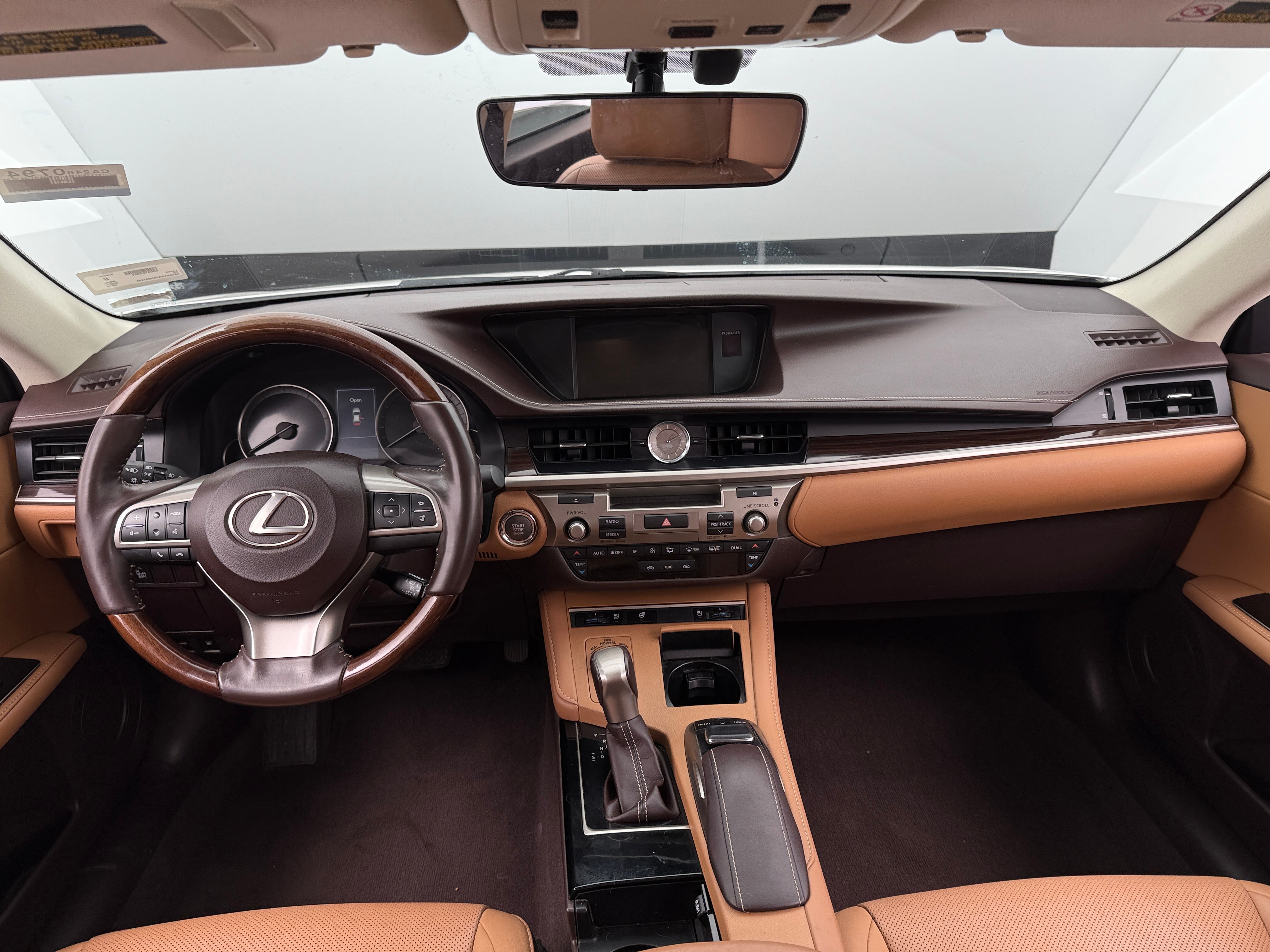 2016 Lexus ES 350 2