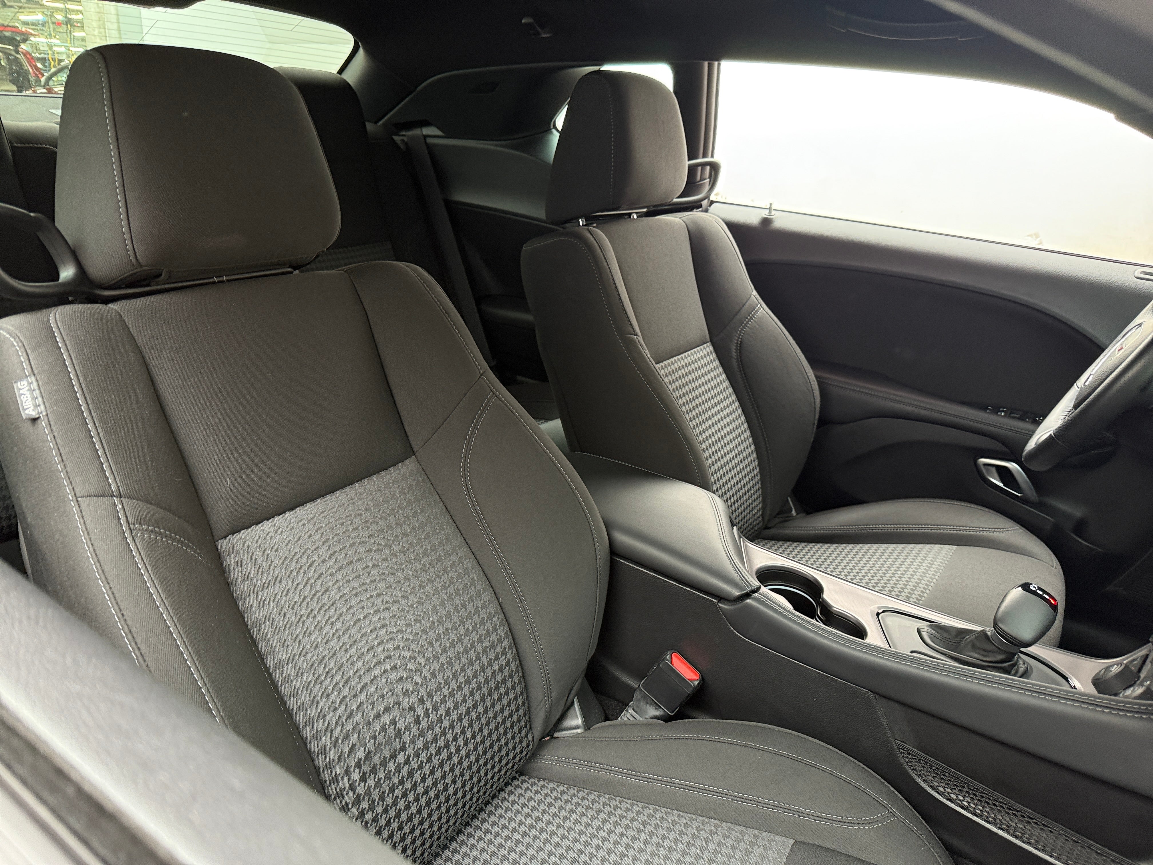 2023 Dodge Challenger SXT 2