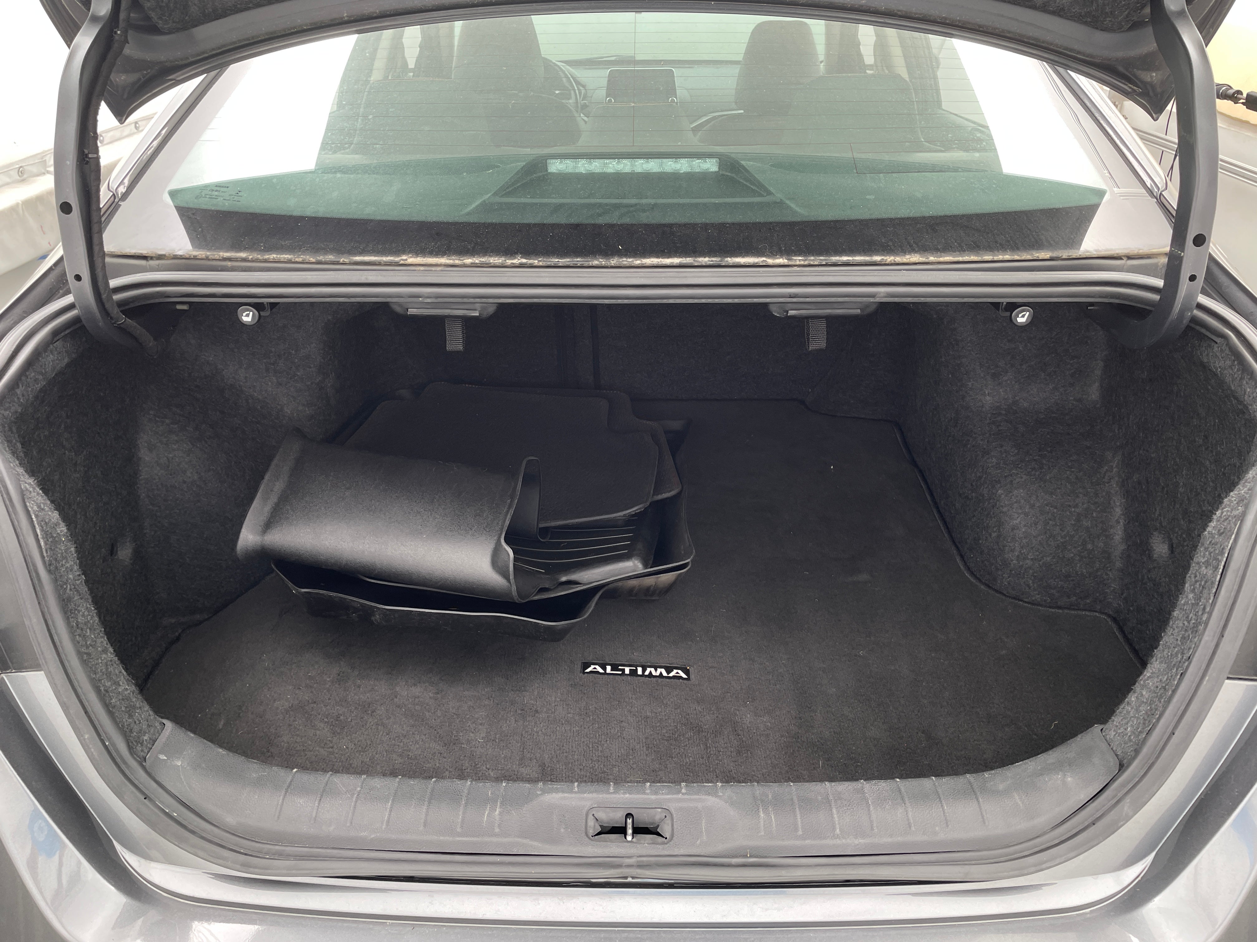 2019 Nissan Altima SR 7