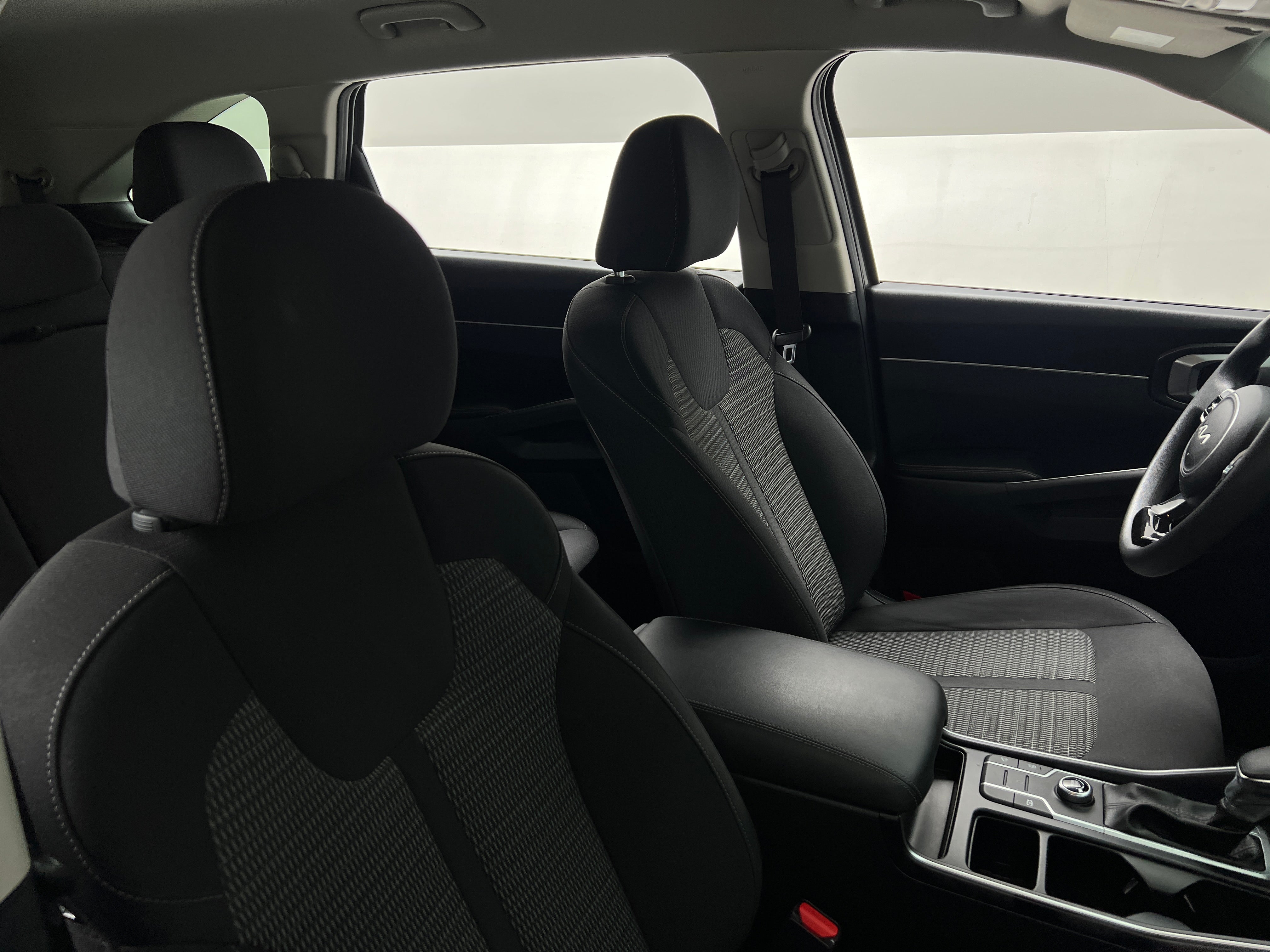 2022 Kia Sorento LX 2