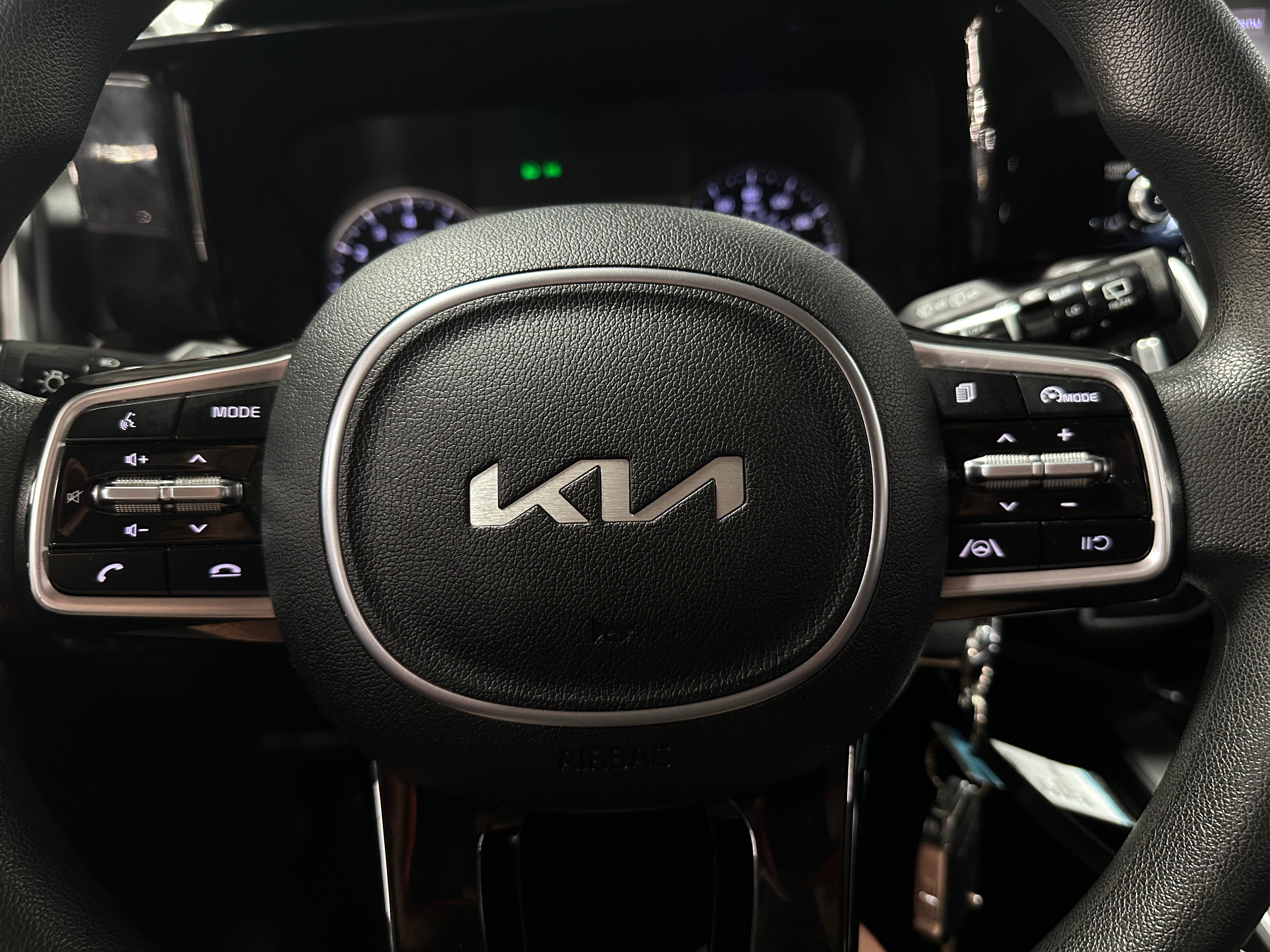 2022 Kia Sorento LX 5