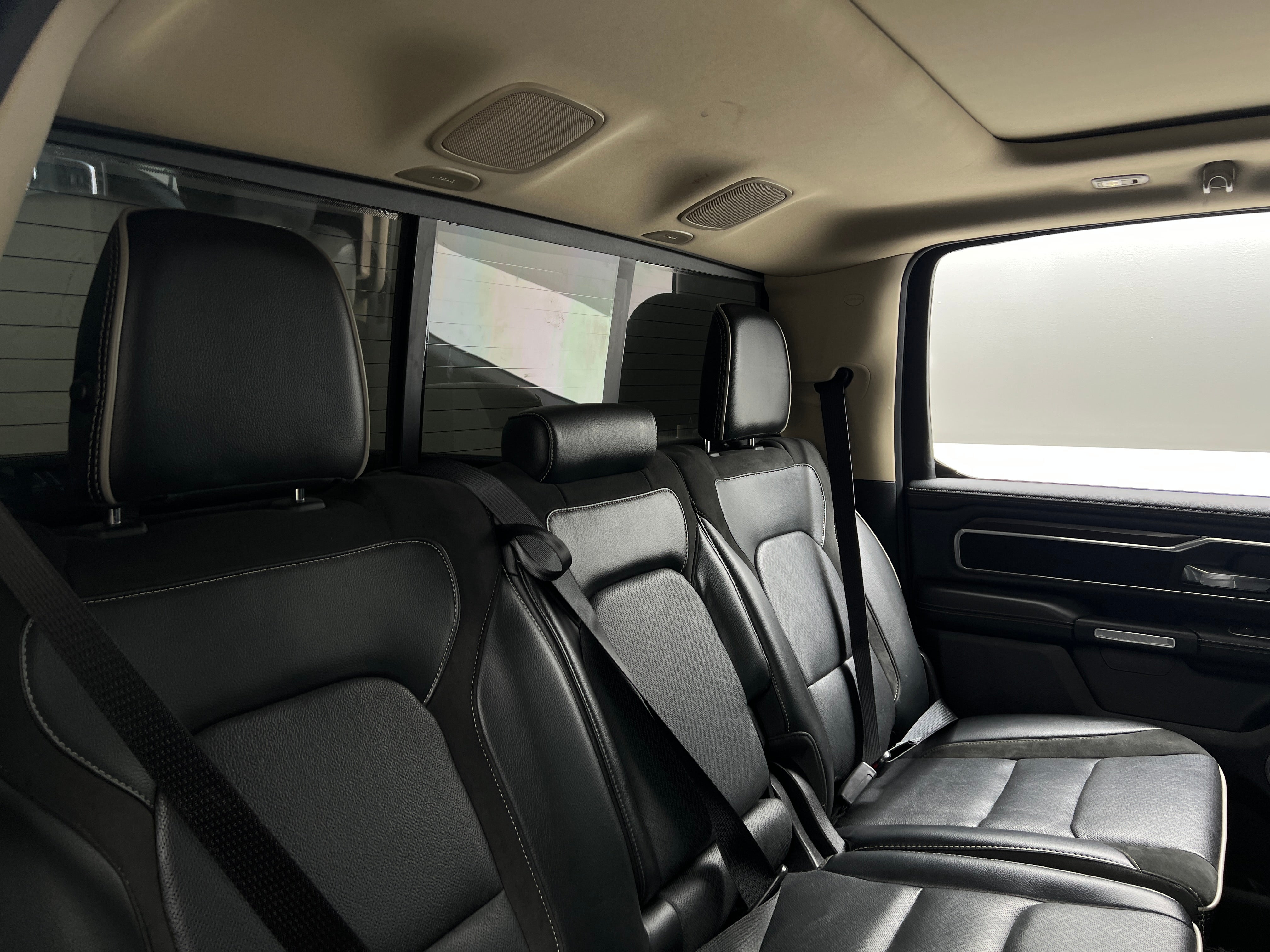 2021 RAM 1500 Laramie 5