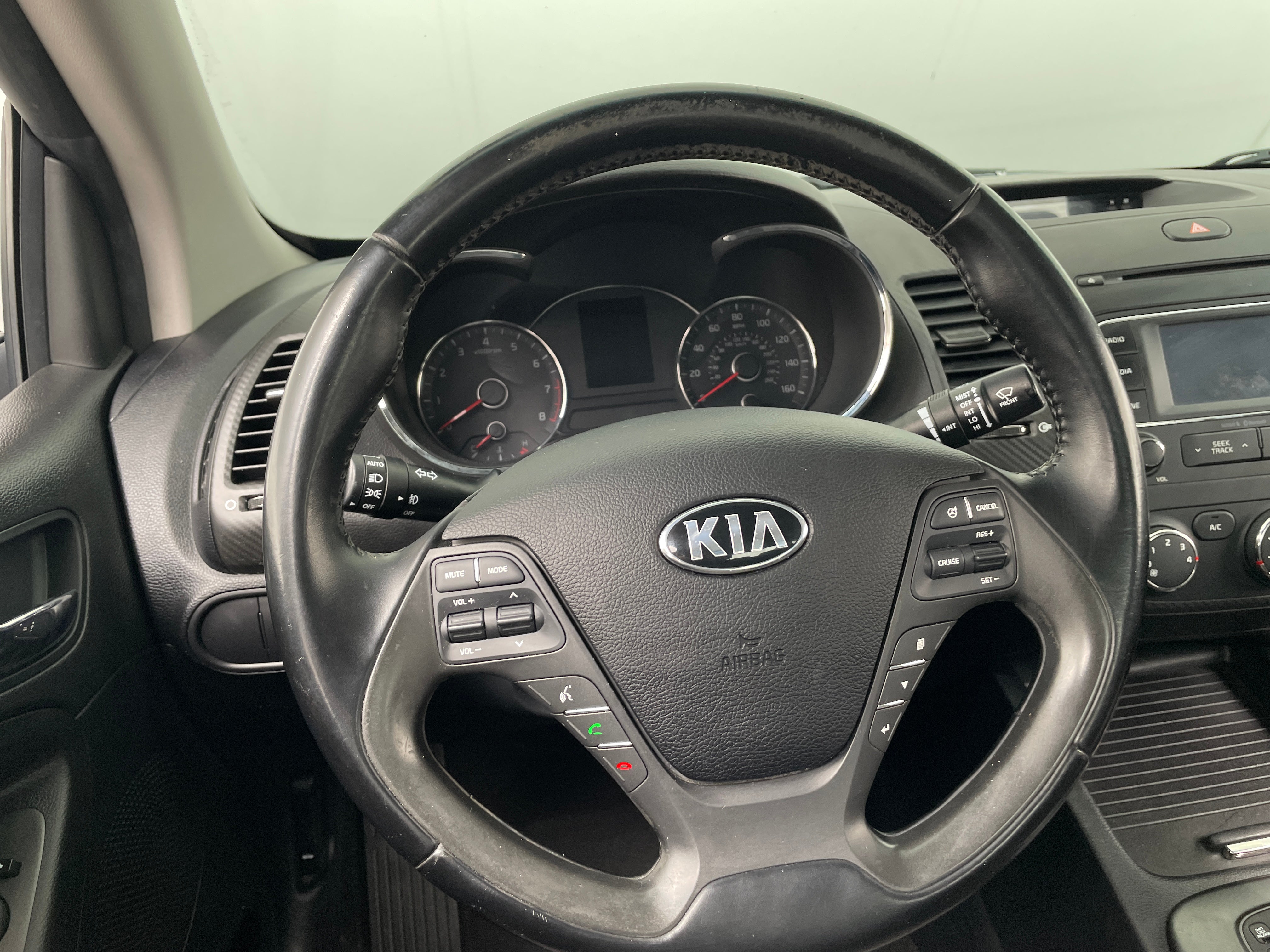 2016 Kia Forte EX 4