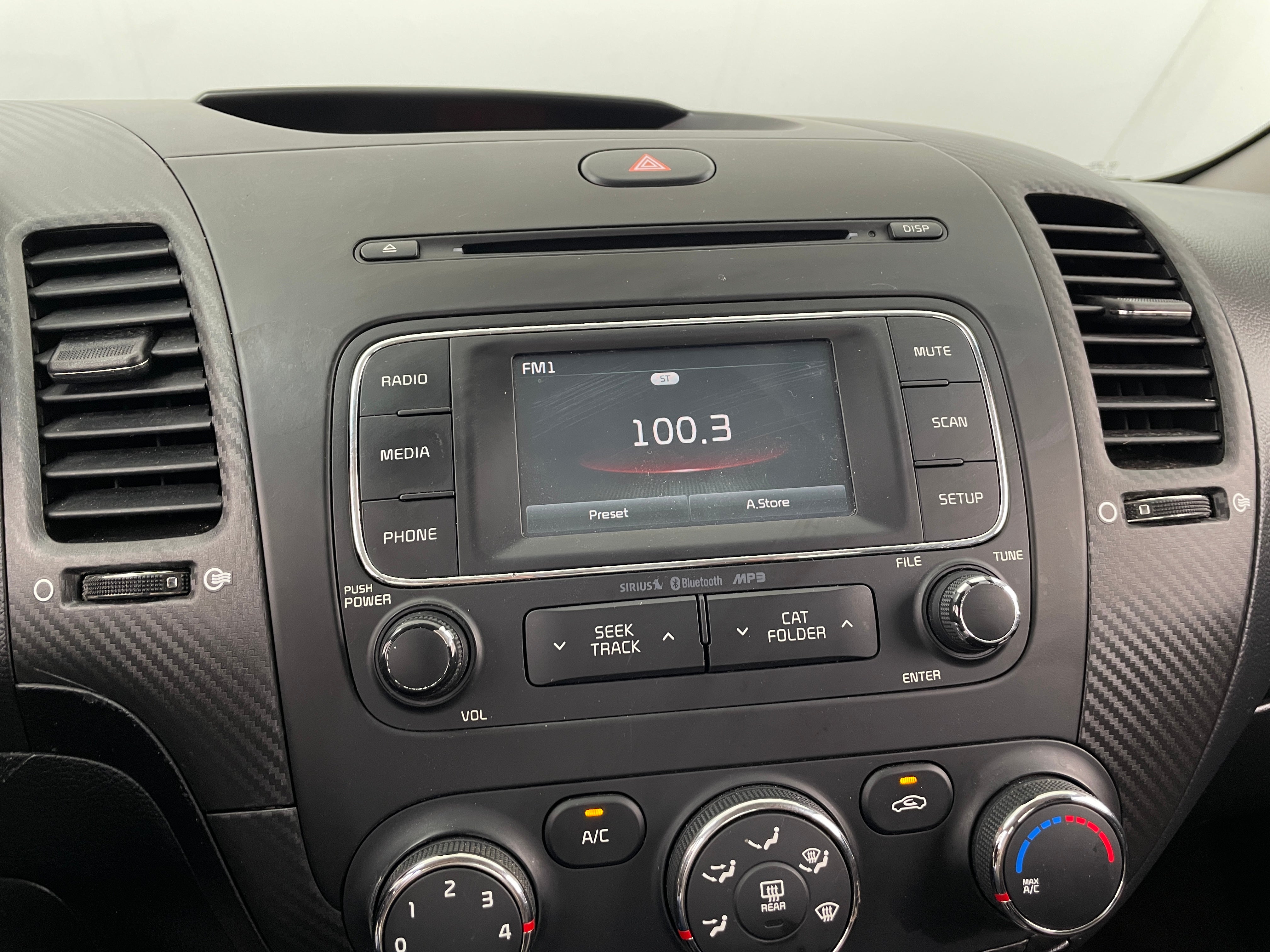 2016 Kia Forte EX 3