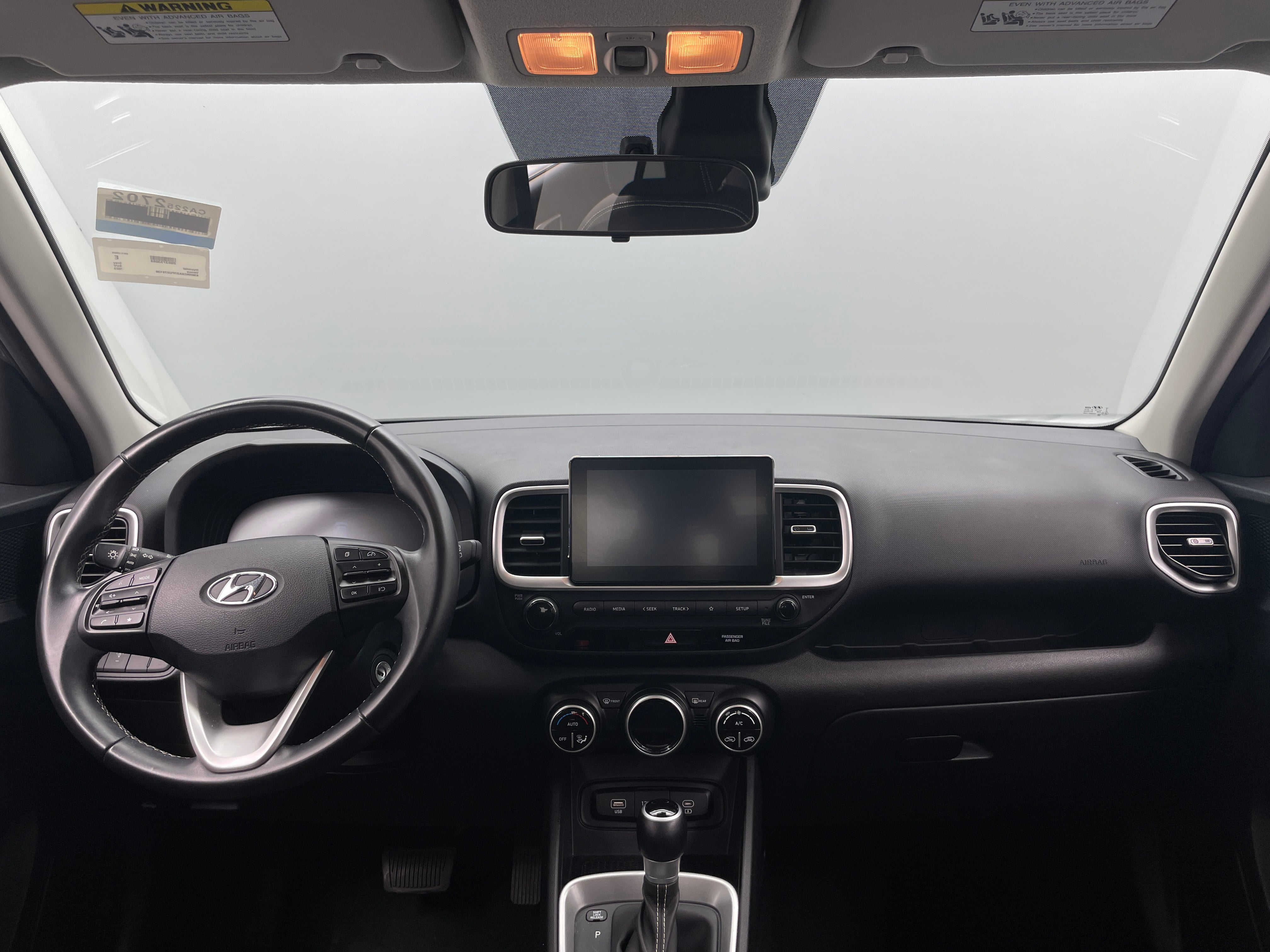 2023 Hyundai Venue SEL 3