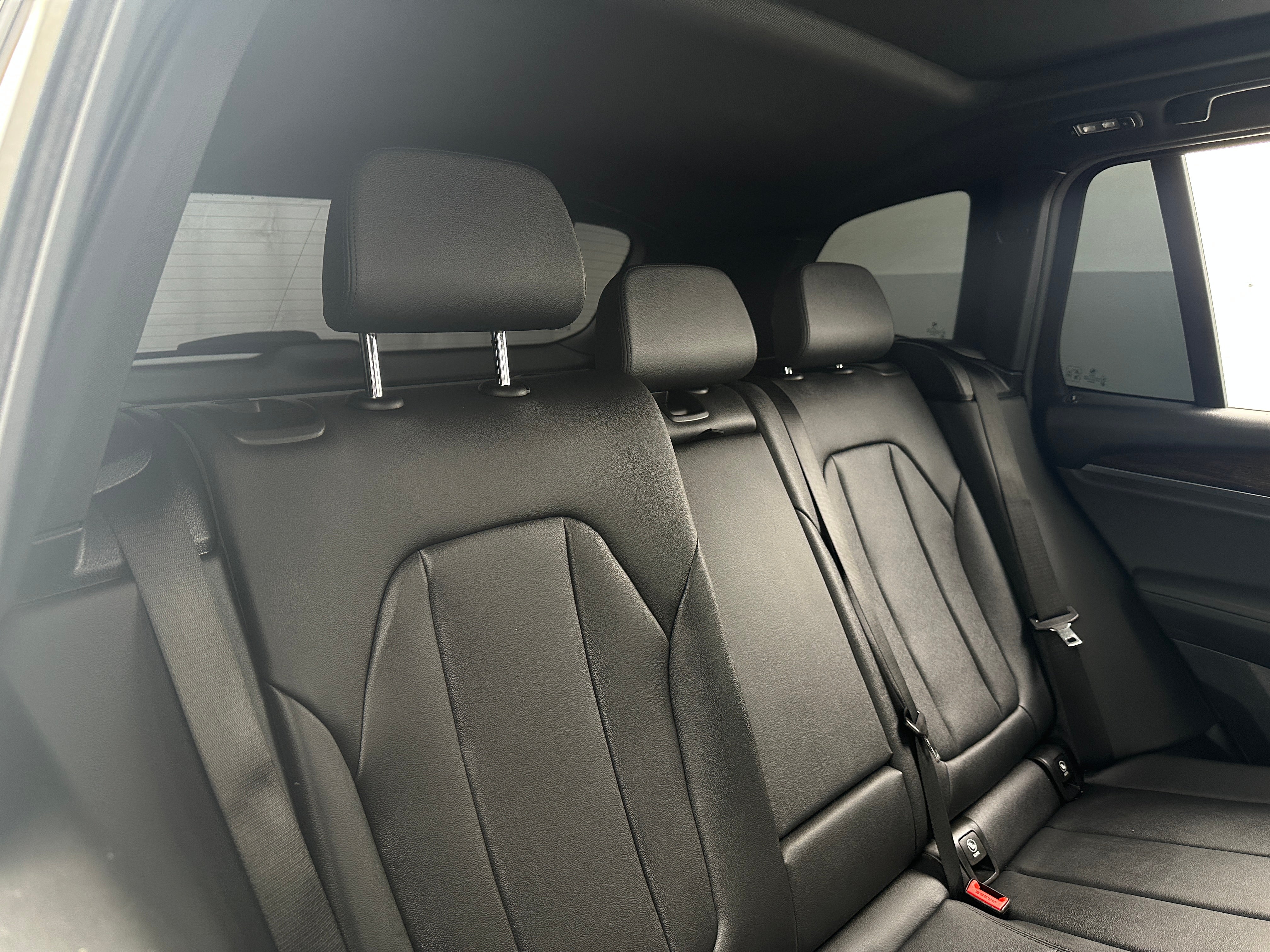 2019 BMW X3 sDrive30i 5
