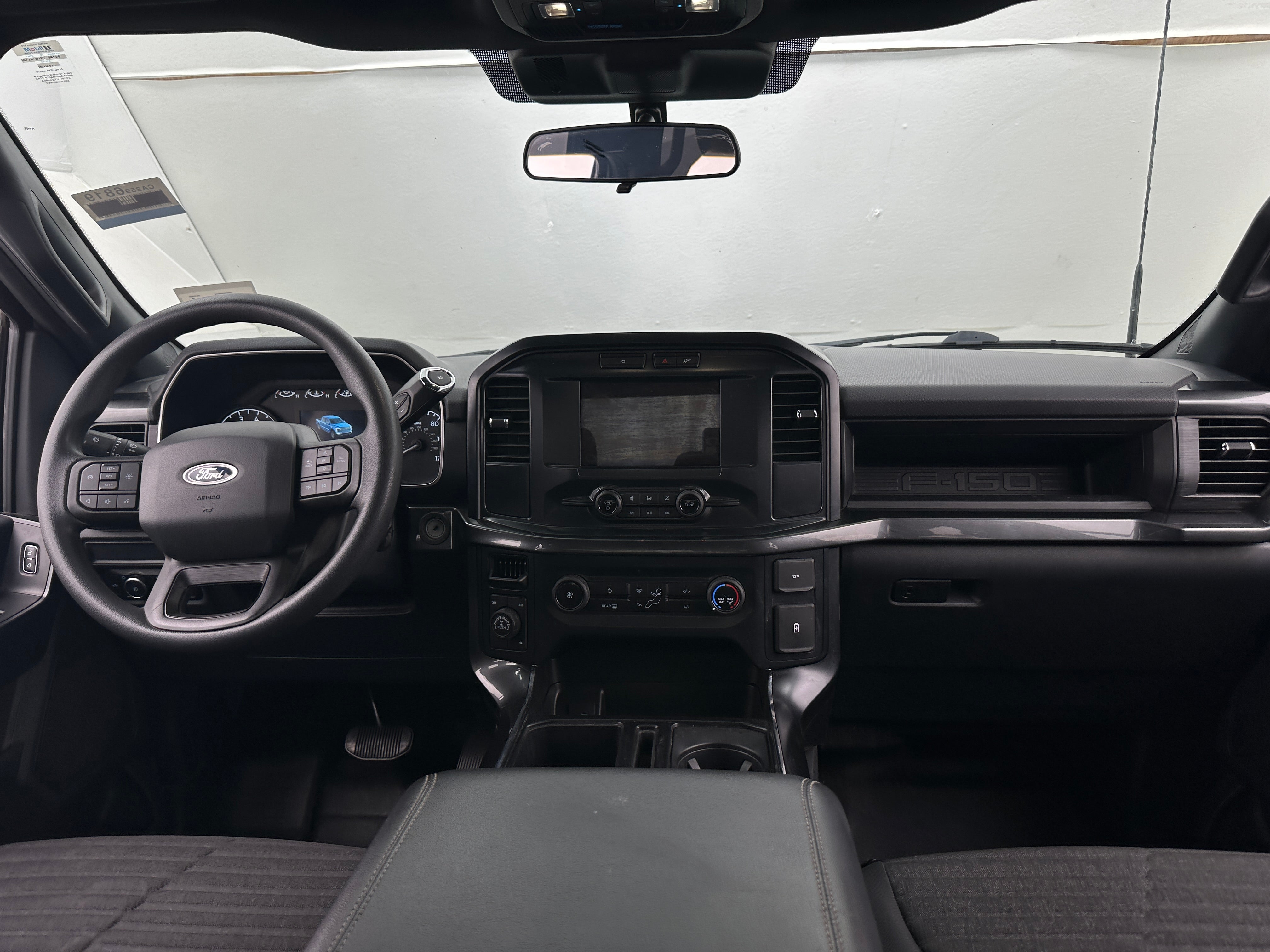 2022 Ford Econoline E-150 3
