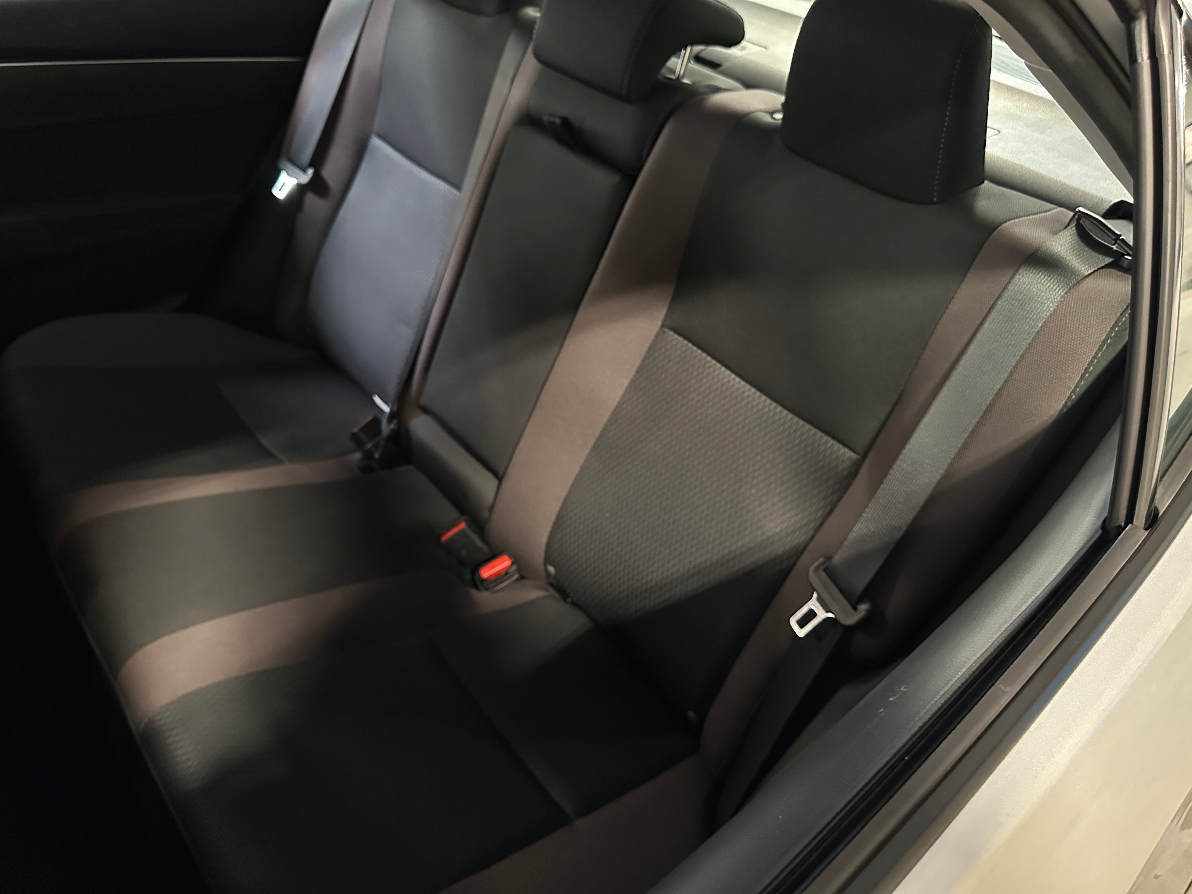 2018 Toyota Corolla LE 6