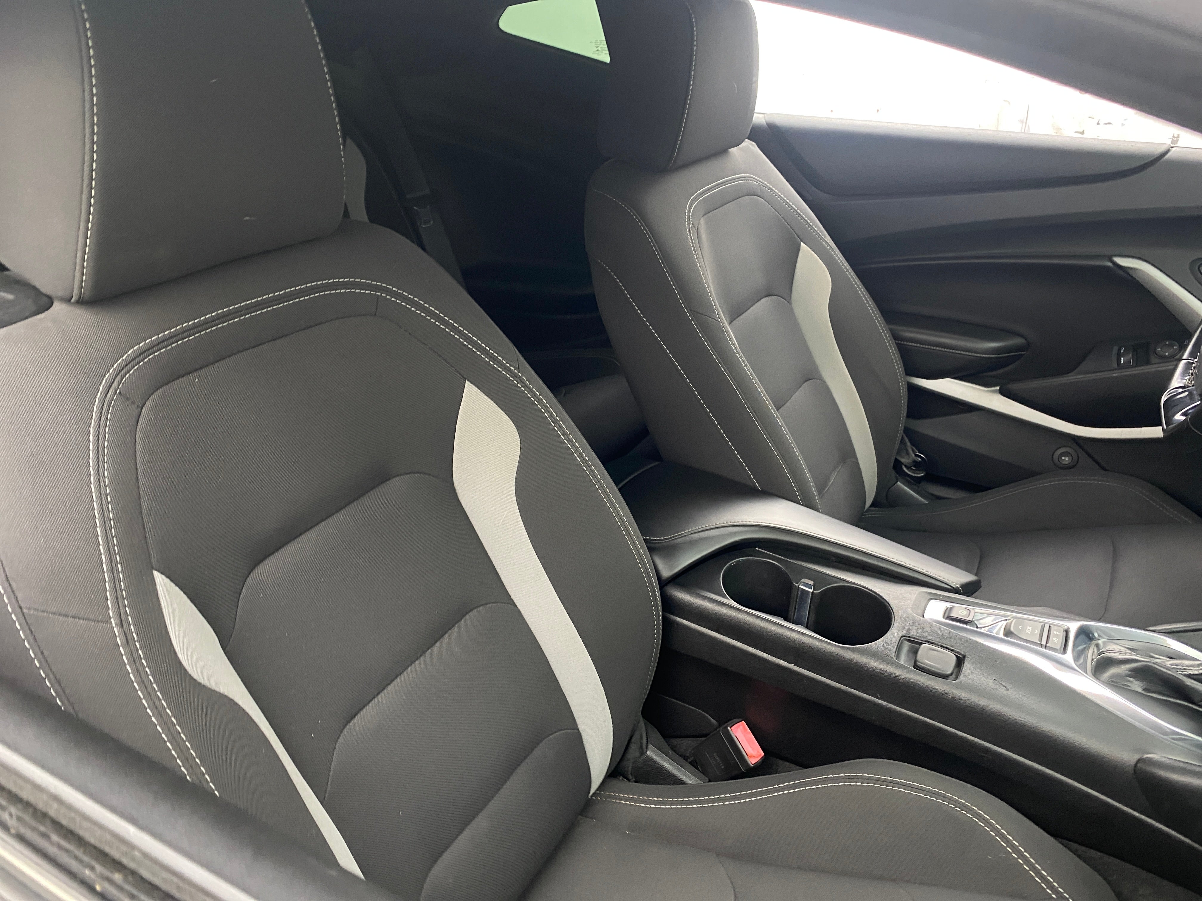 2018 Chevrolet Camaro LT 2