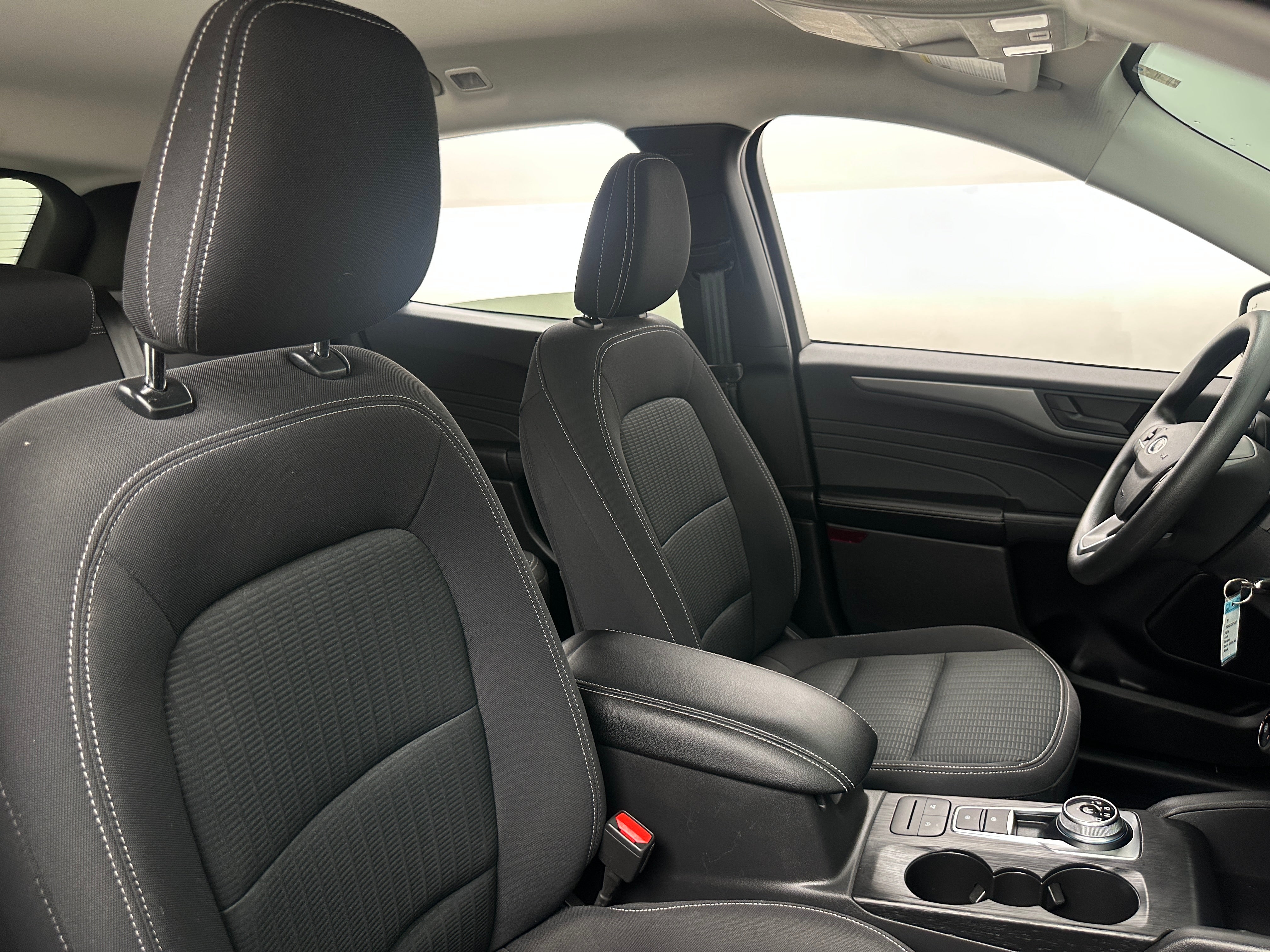 2024 Ford Escape Base 2