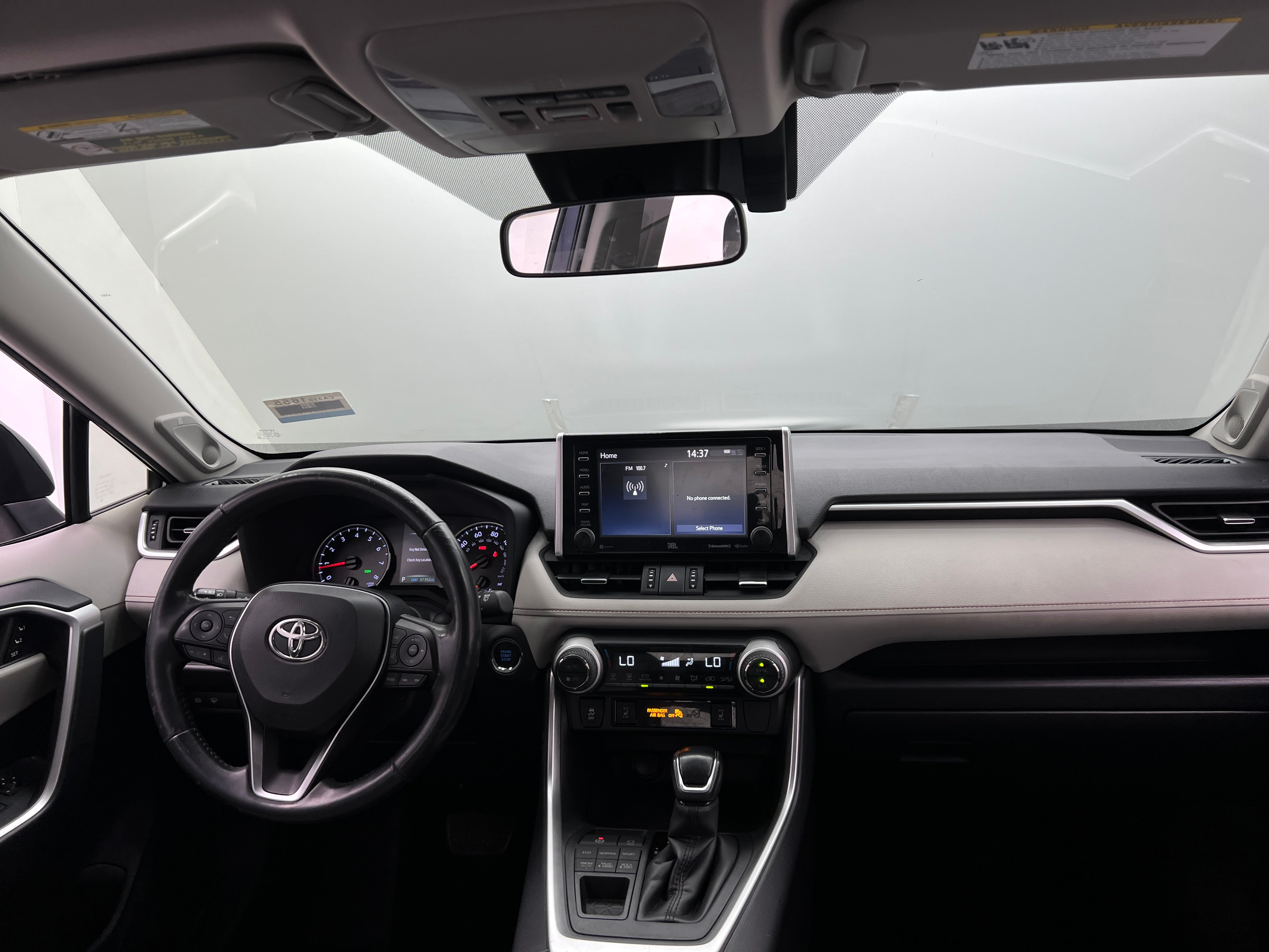 2019 Toyota RAV4 XLE Premium 2