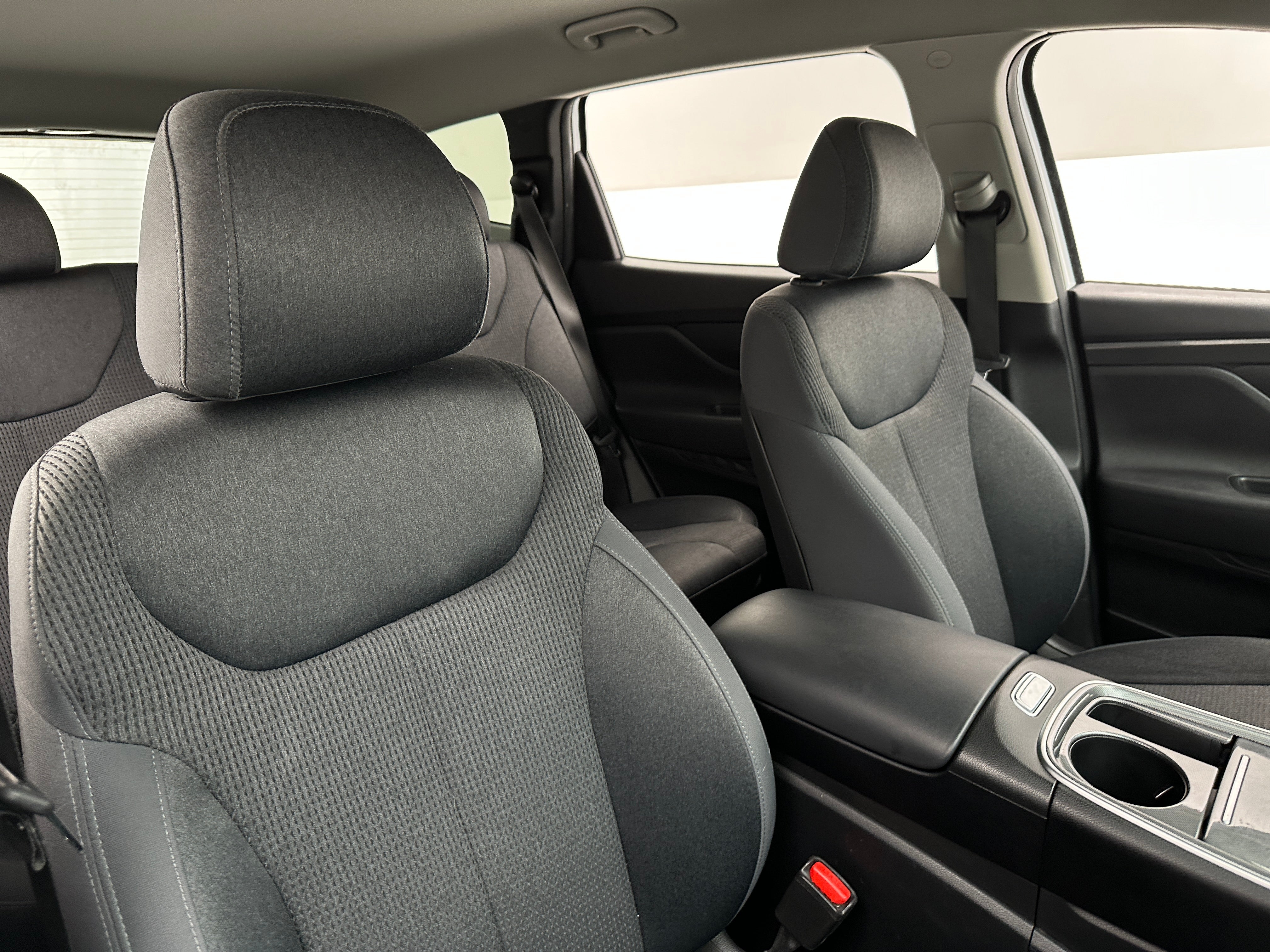 2022 Hyundai Santa Fe SEL 2