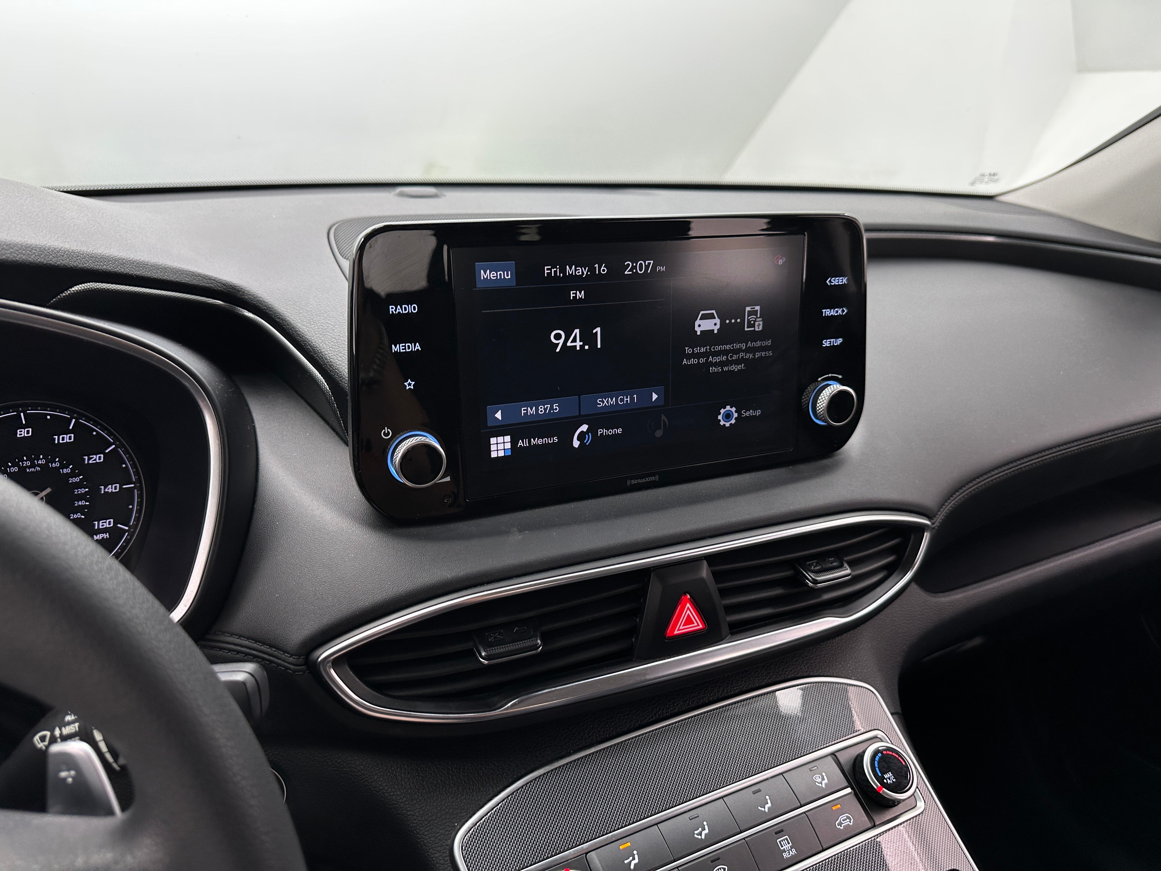 2022 Hyundai Santa Fe SEL 4