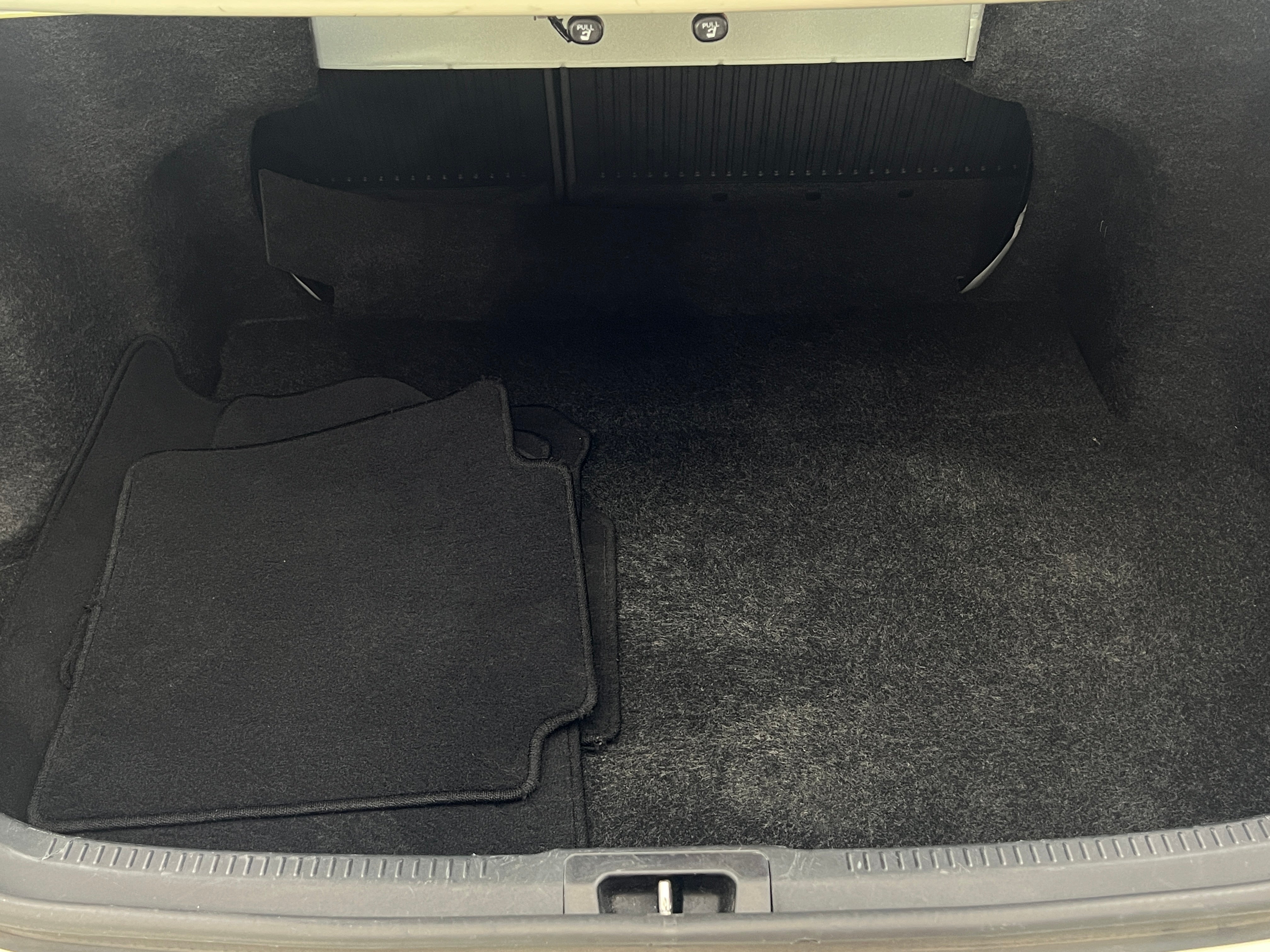 2017 Toyota Camry XSE 7