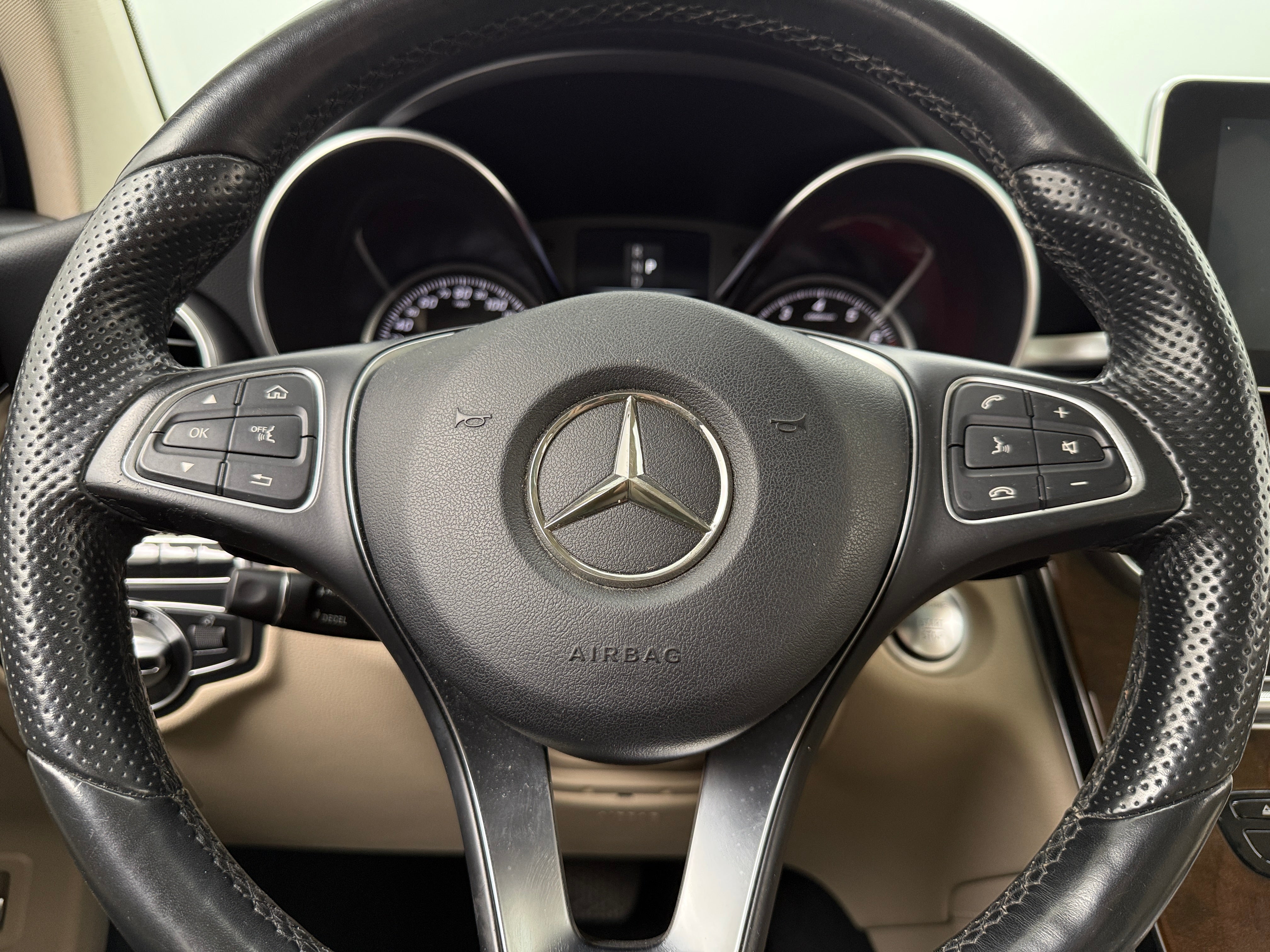 2016 Mercedes-Benz GLC 300 4