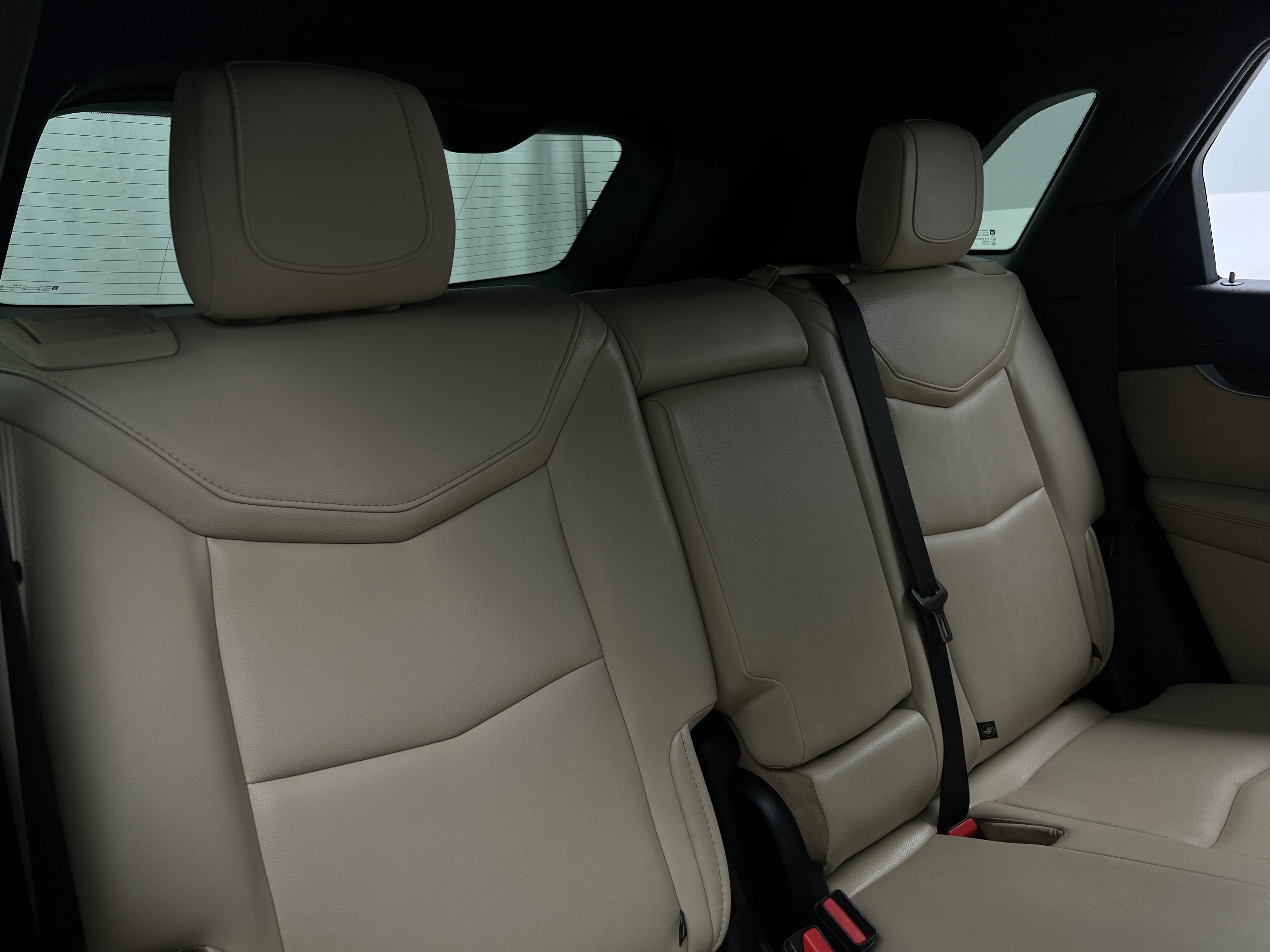 2019 Cadillac XT5 Base 5