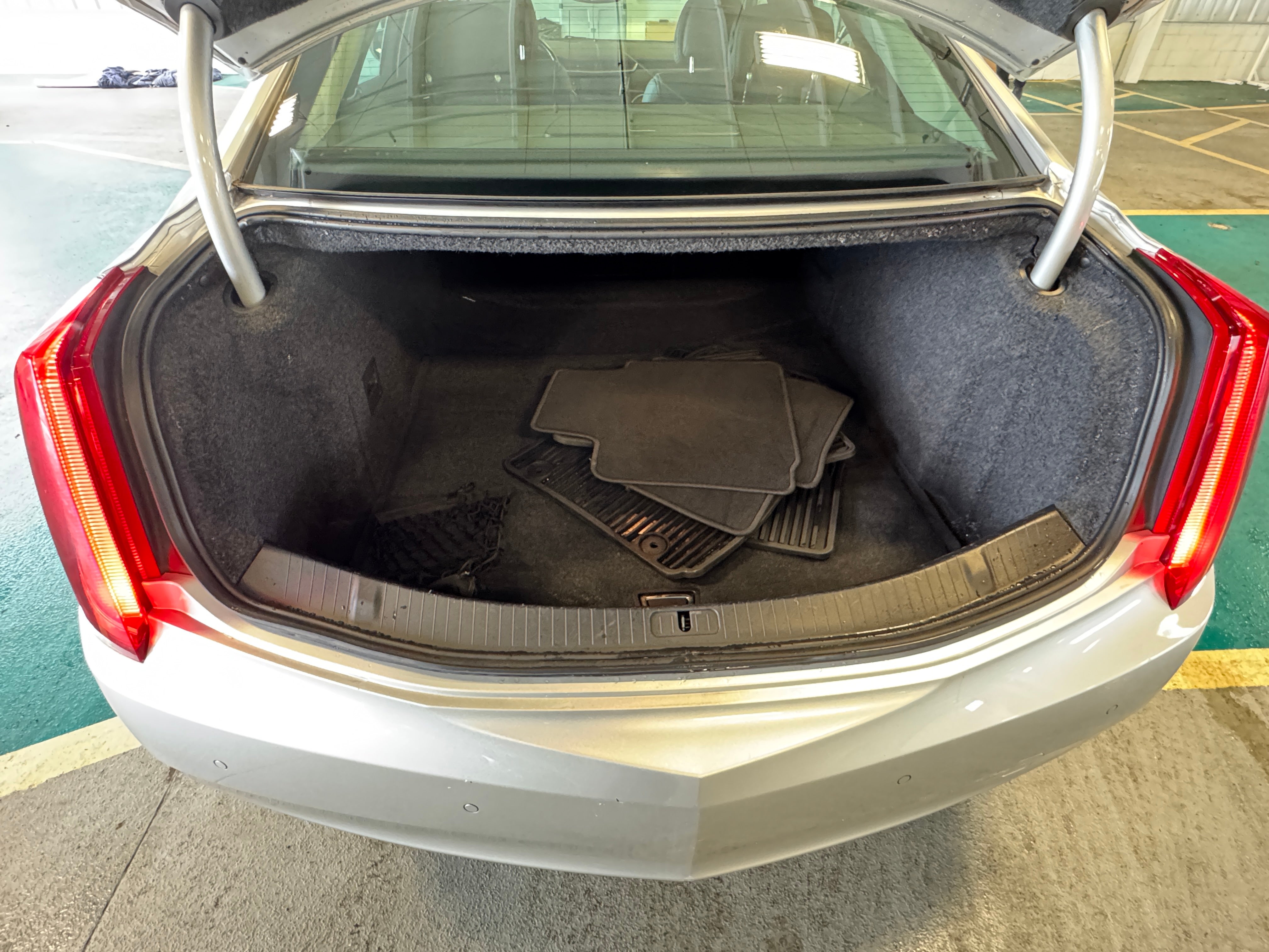 2013 Cadillac XTS Luxury 6