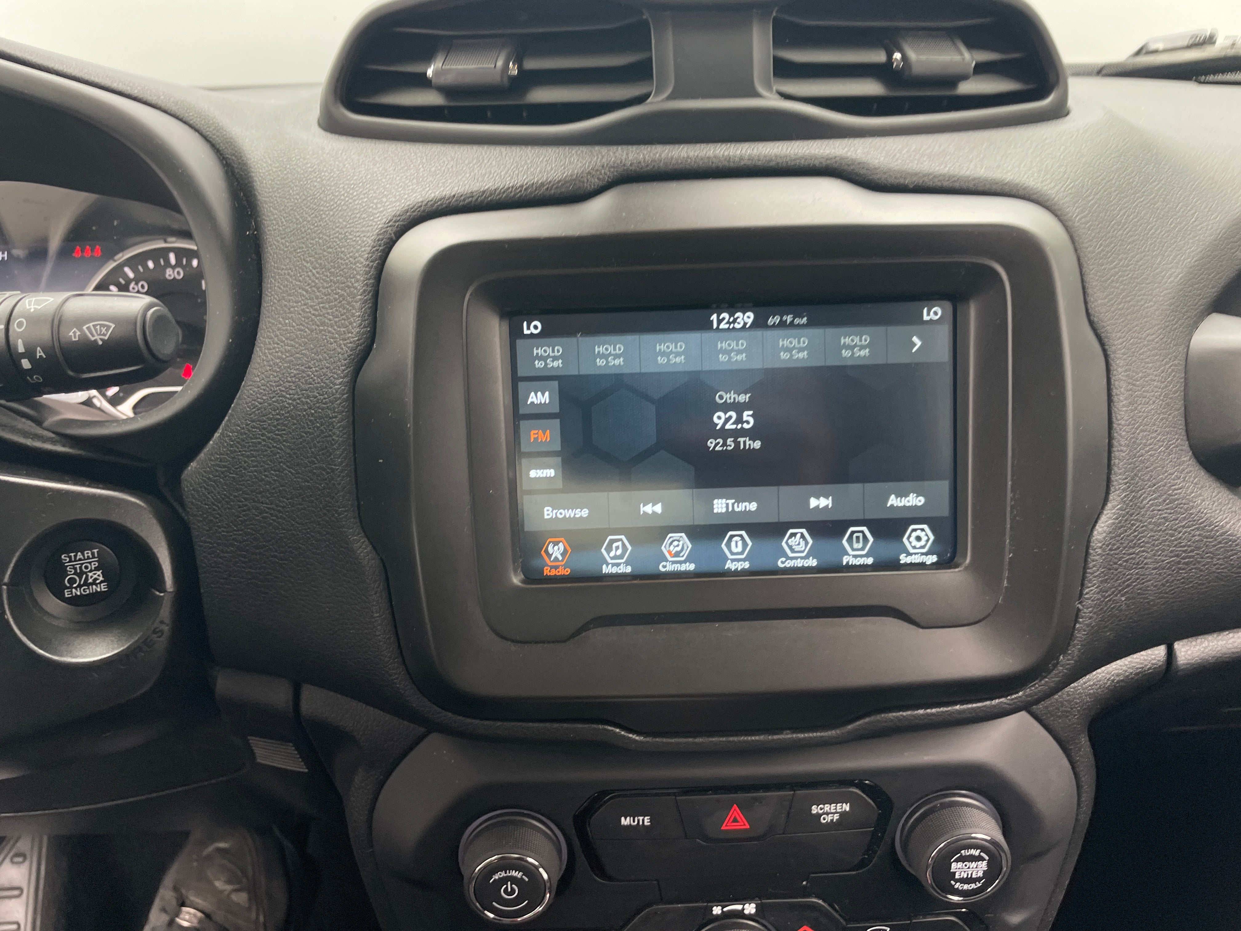 2019 Jeep Renegade Trailhawk 4