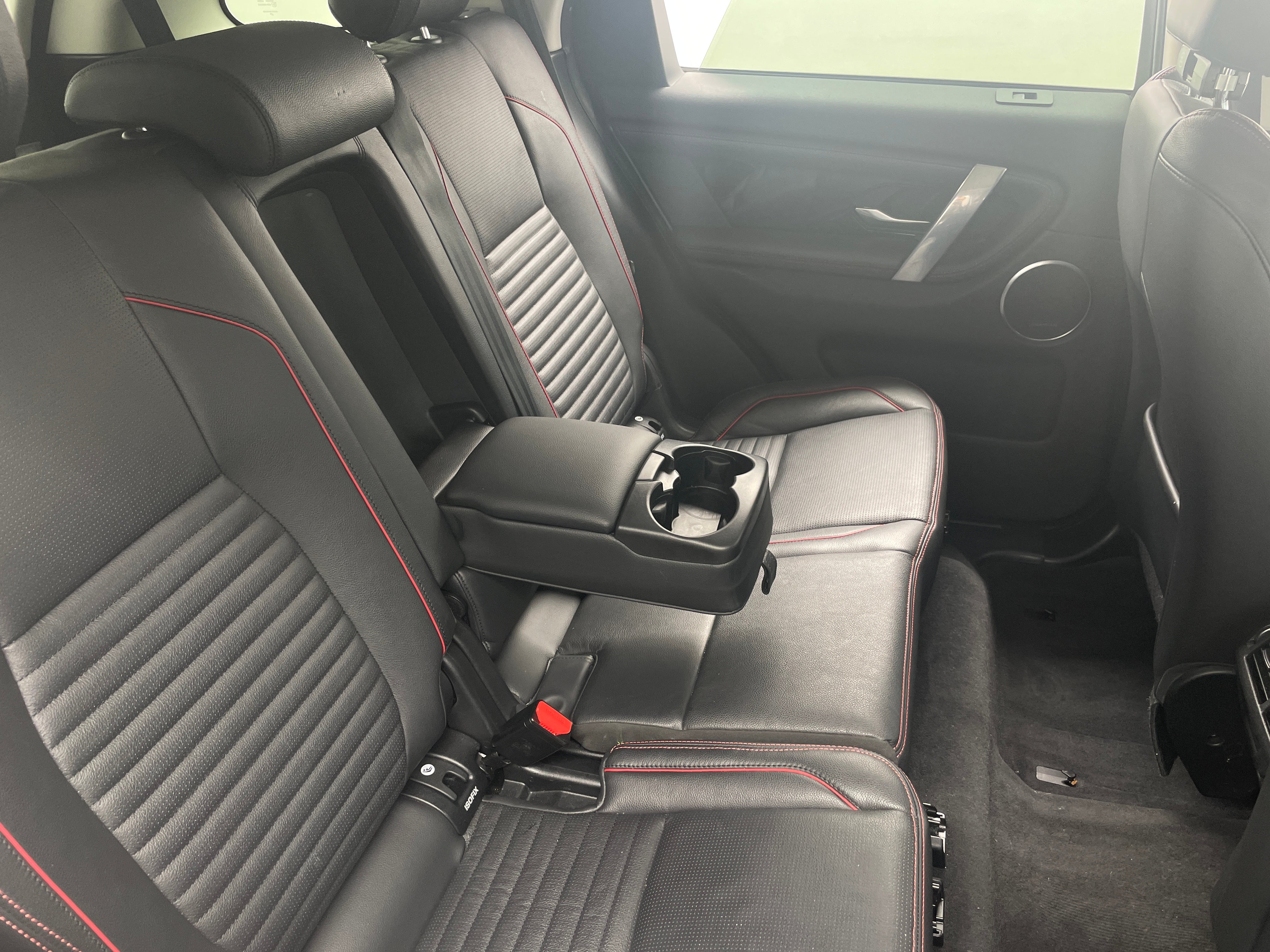 2022 Land Rover Discovery Sport R-Dynamic S 5