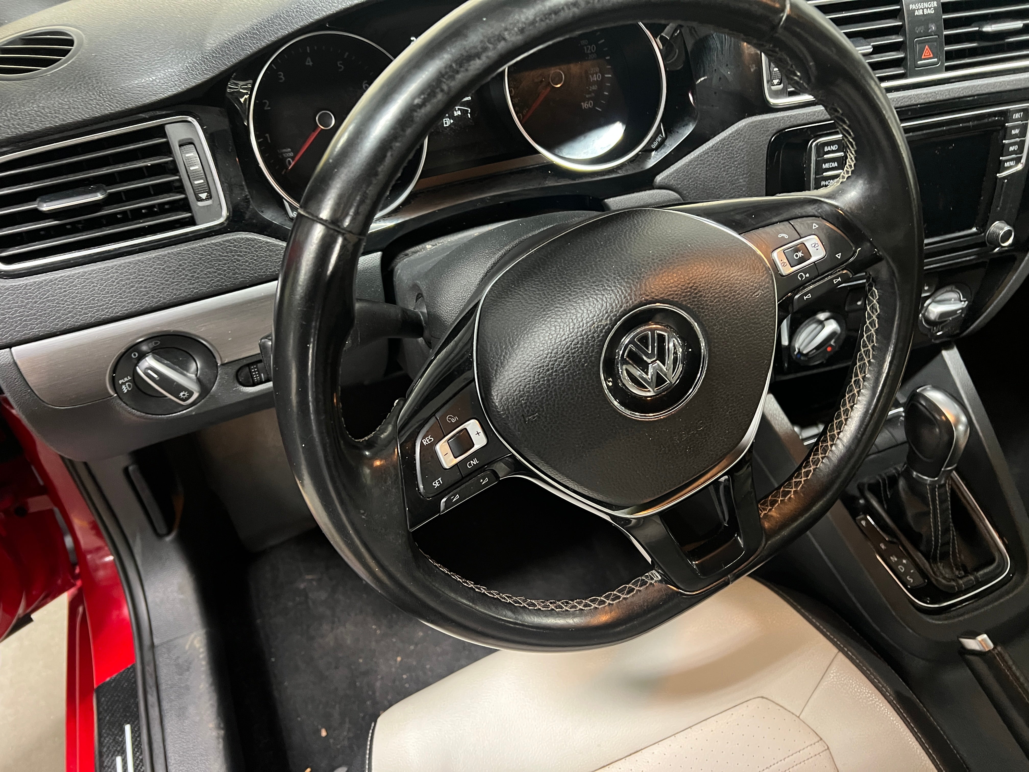 2016 Volkswagen Jetta Sport 4