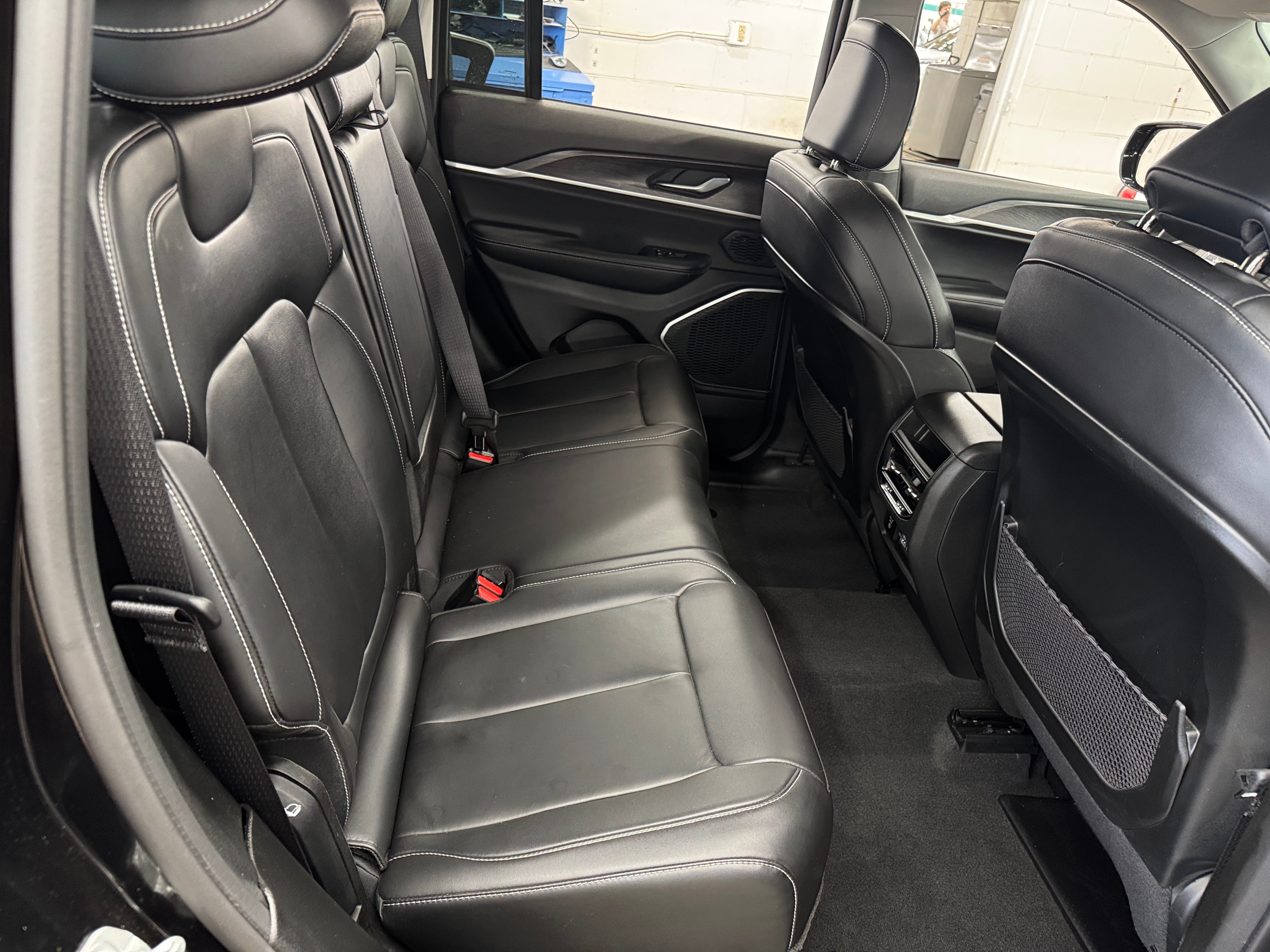 2022 Jeep Grand Cherokee Limited Edition 5