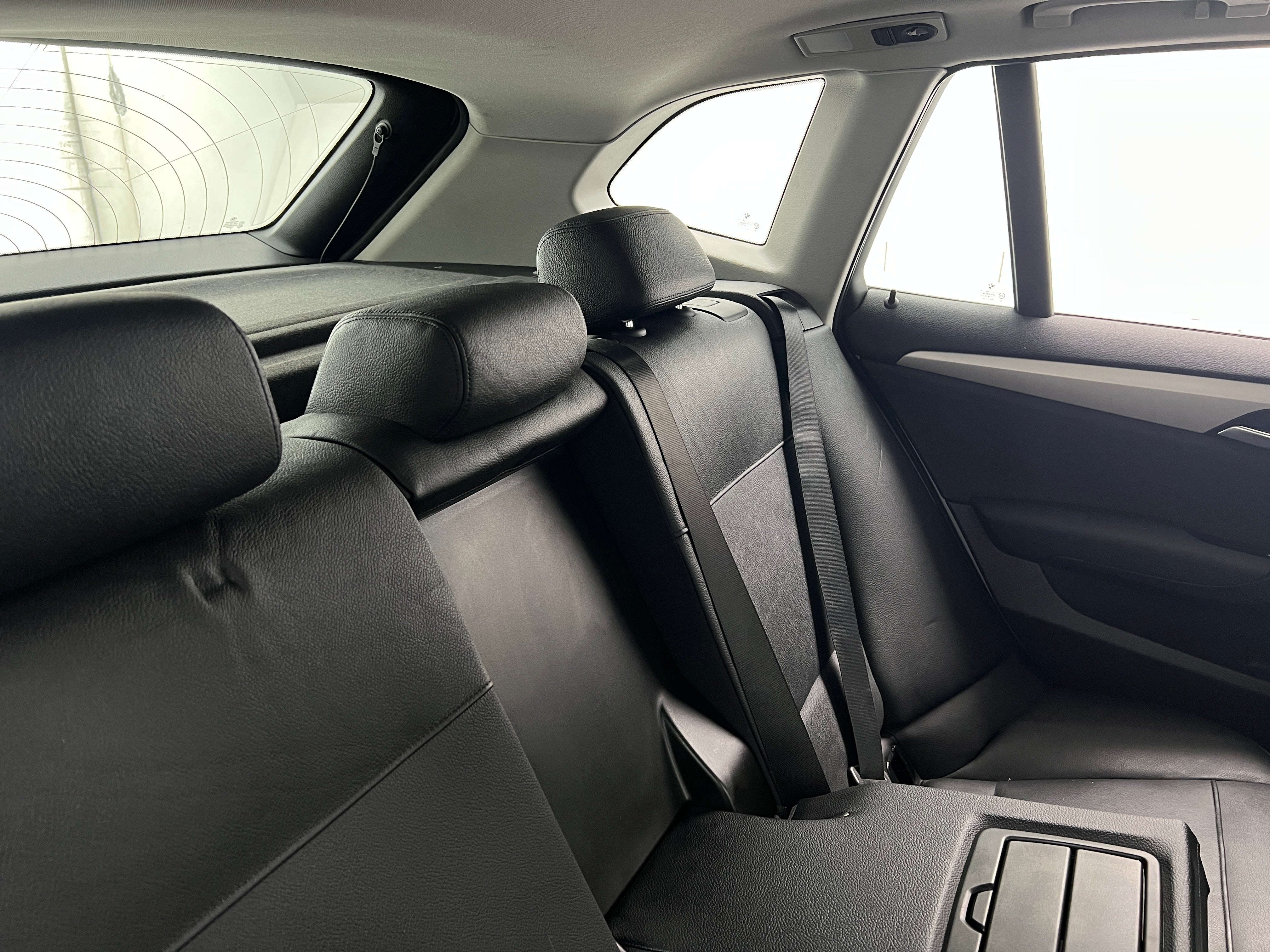 2014 BMW X1 sDrive28i 5
