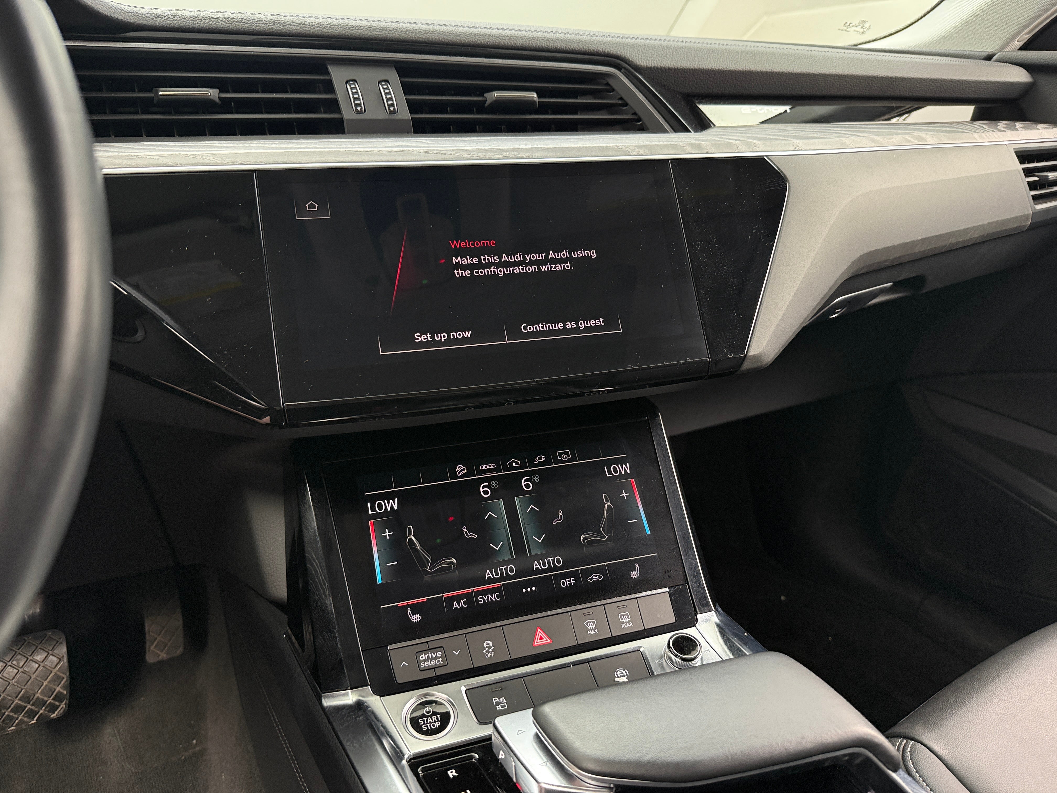 2021 Audi e-tron Premium 3