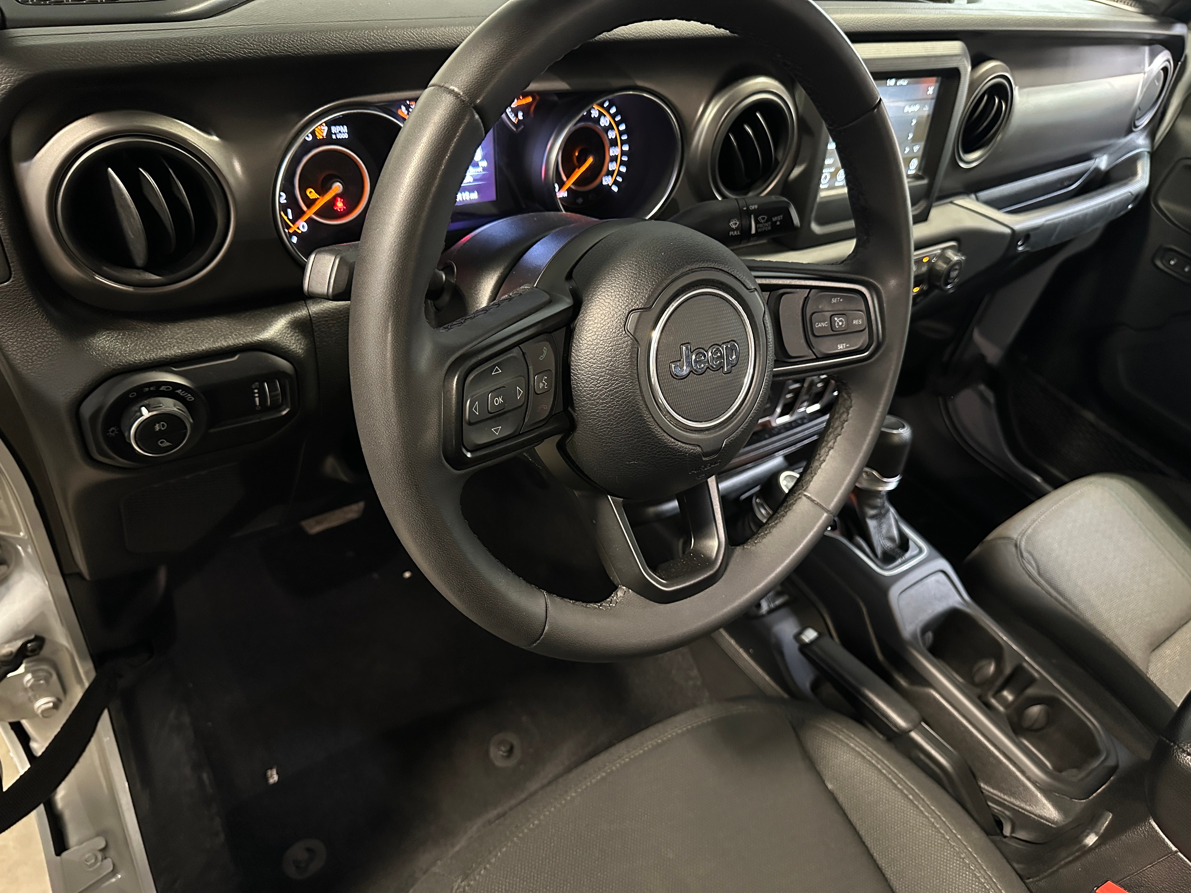 2023 Jeep Gladiator Sport S 3