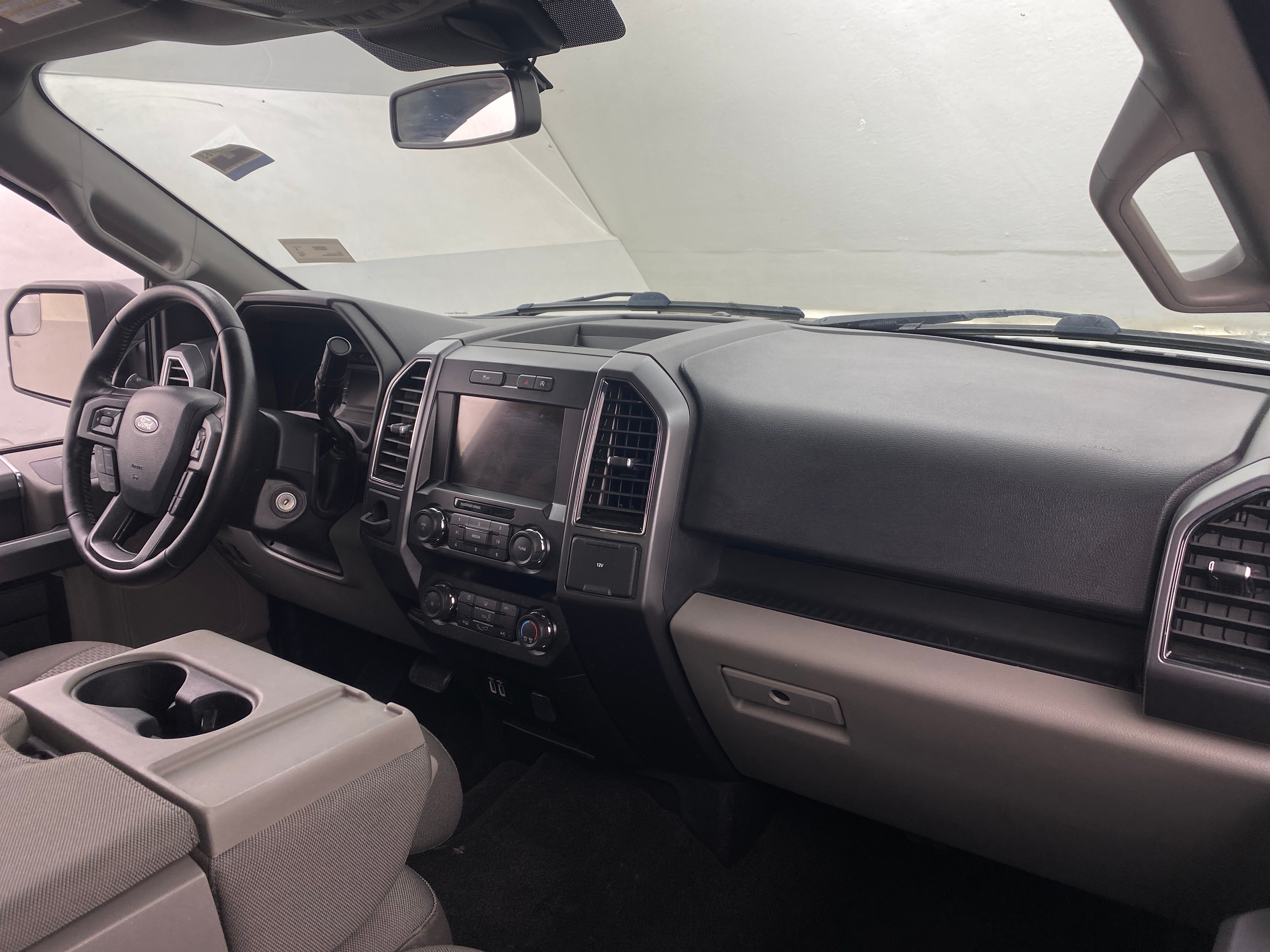 2019 Ford Econoline E-150 3