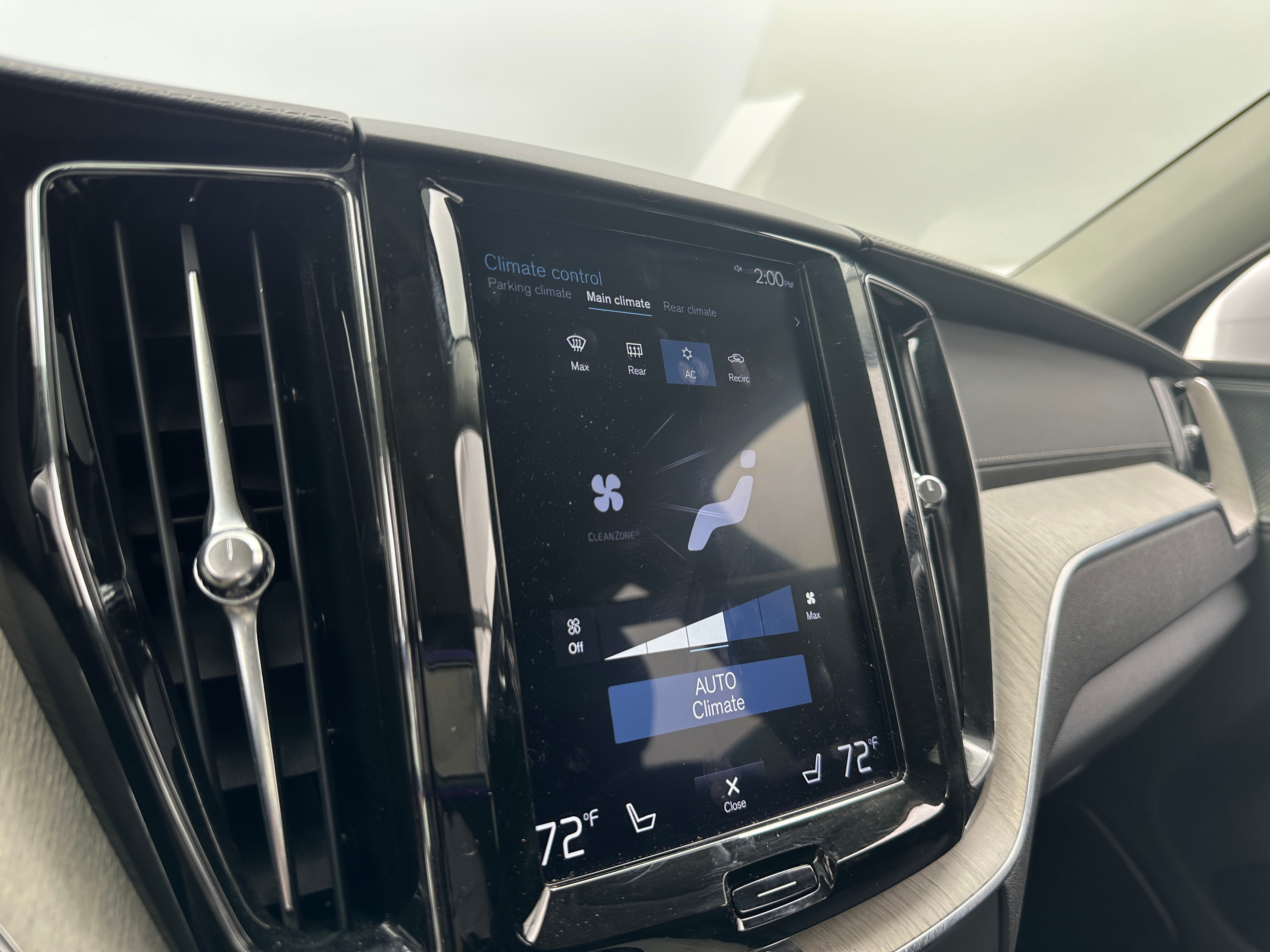 2020 Volvo XC60 T5 Inscription 4