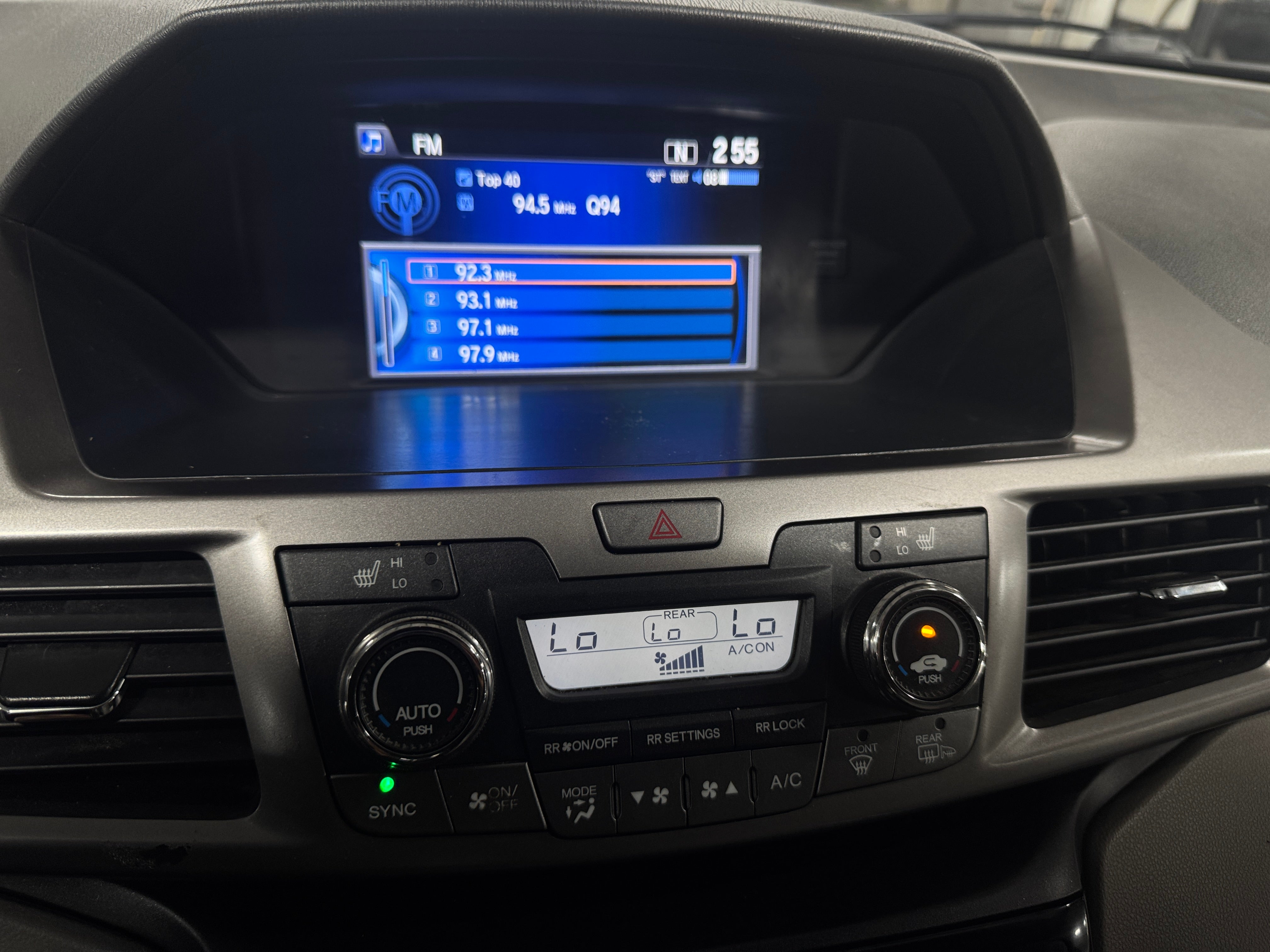 2016 Honda Odyssey EX-L 3