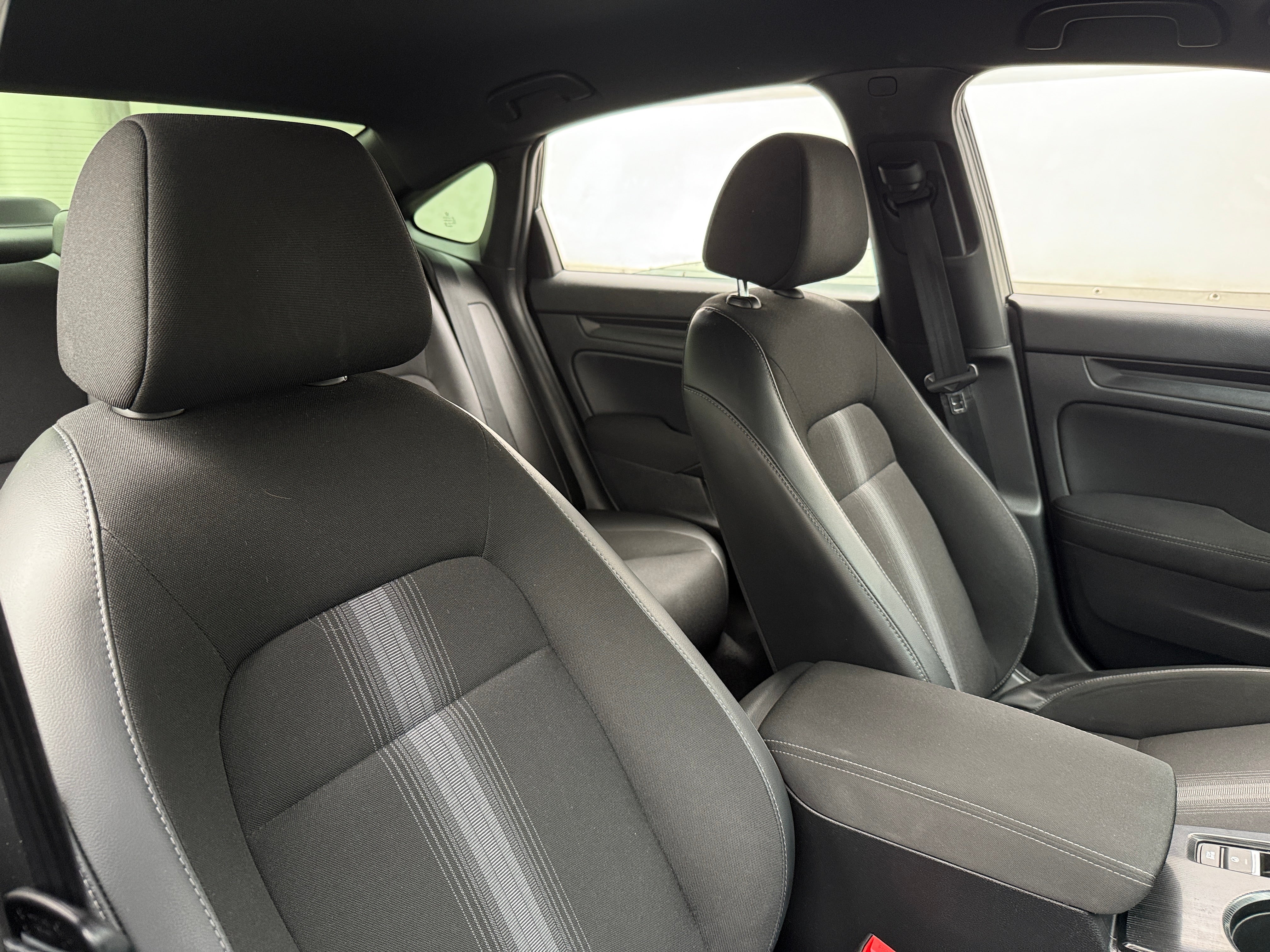 2022 Honda Civic Sport 2