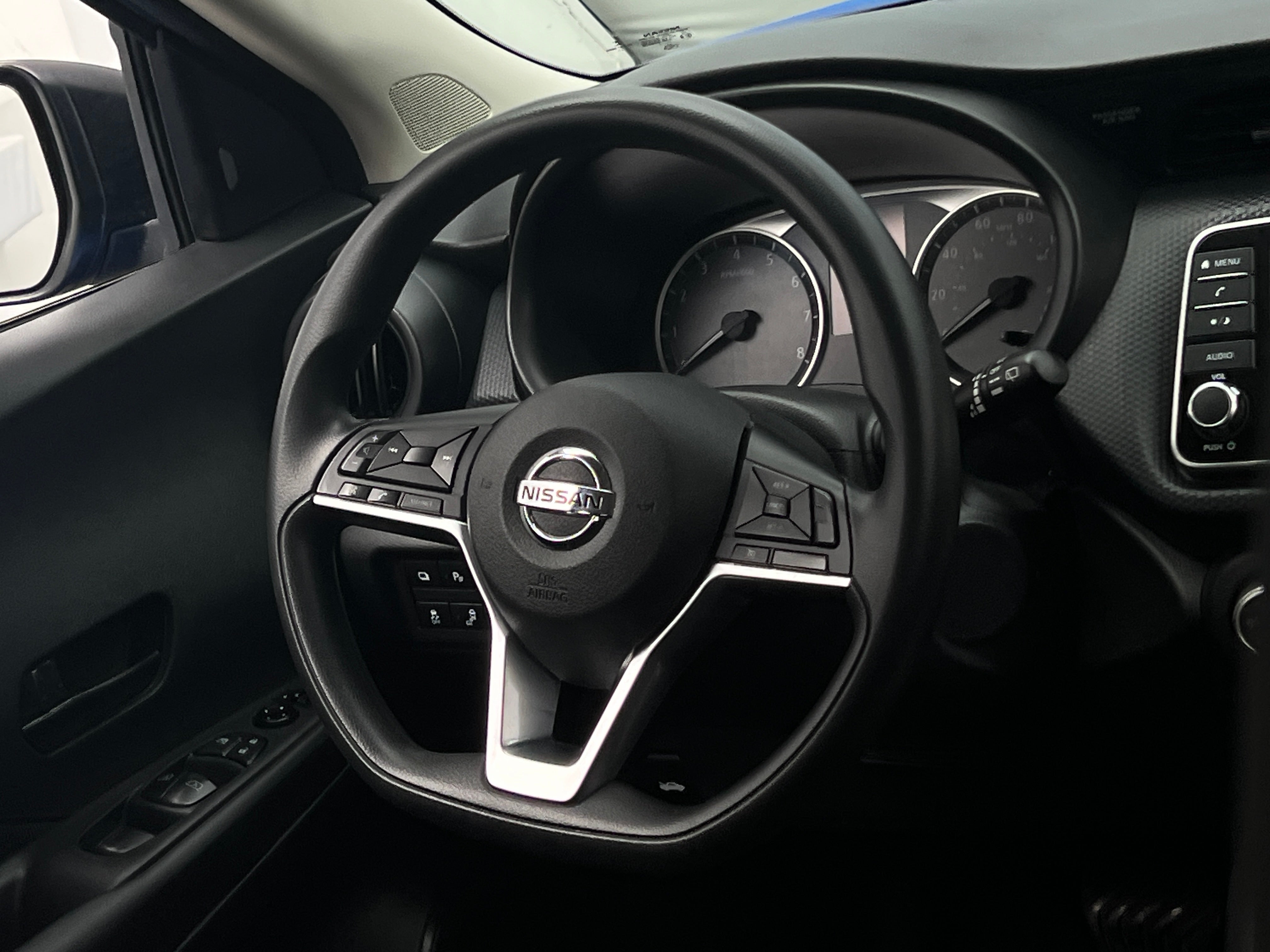 2021 Nissan Kicks S 5