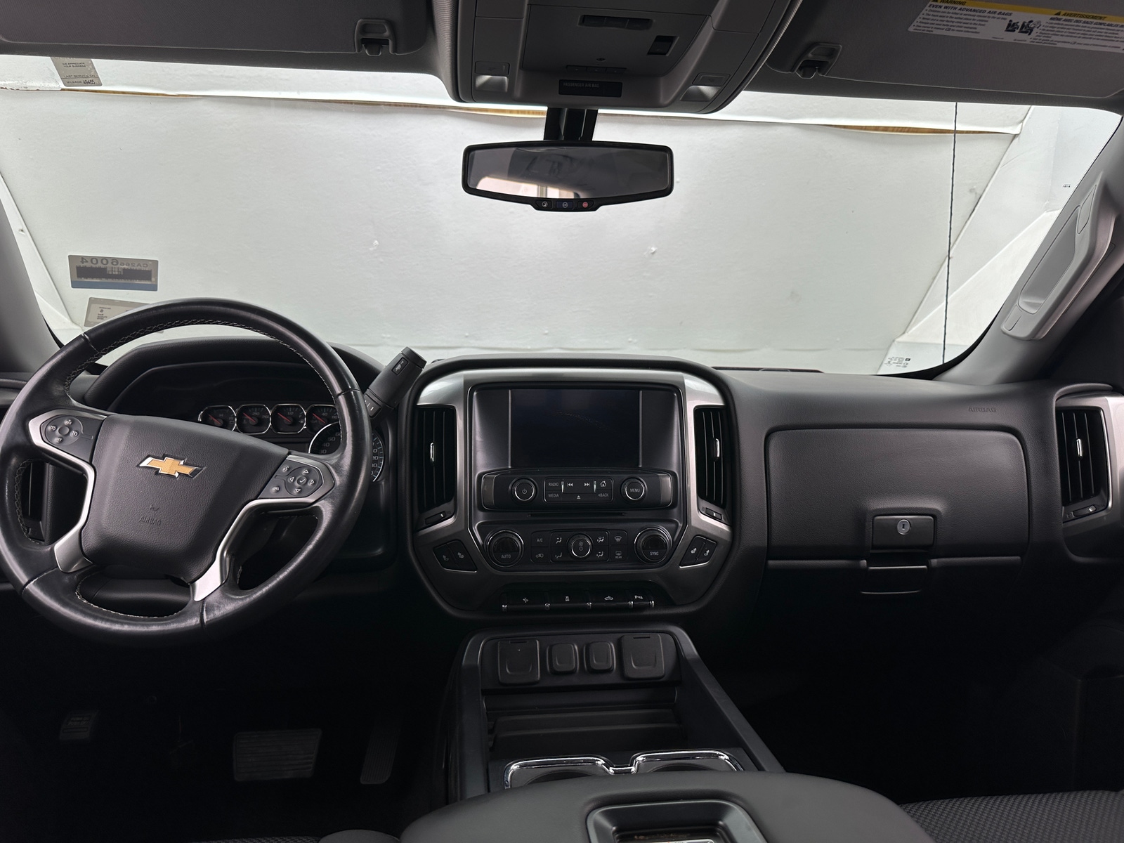 Thumbnail: 2018 Chevrolet Silverado 1500 - 3