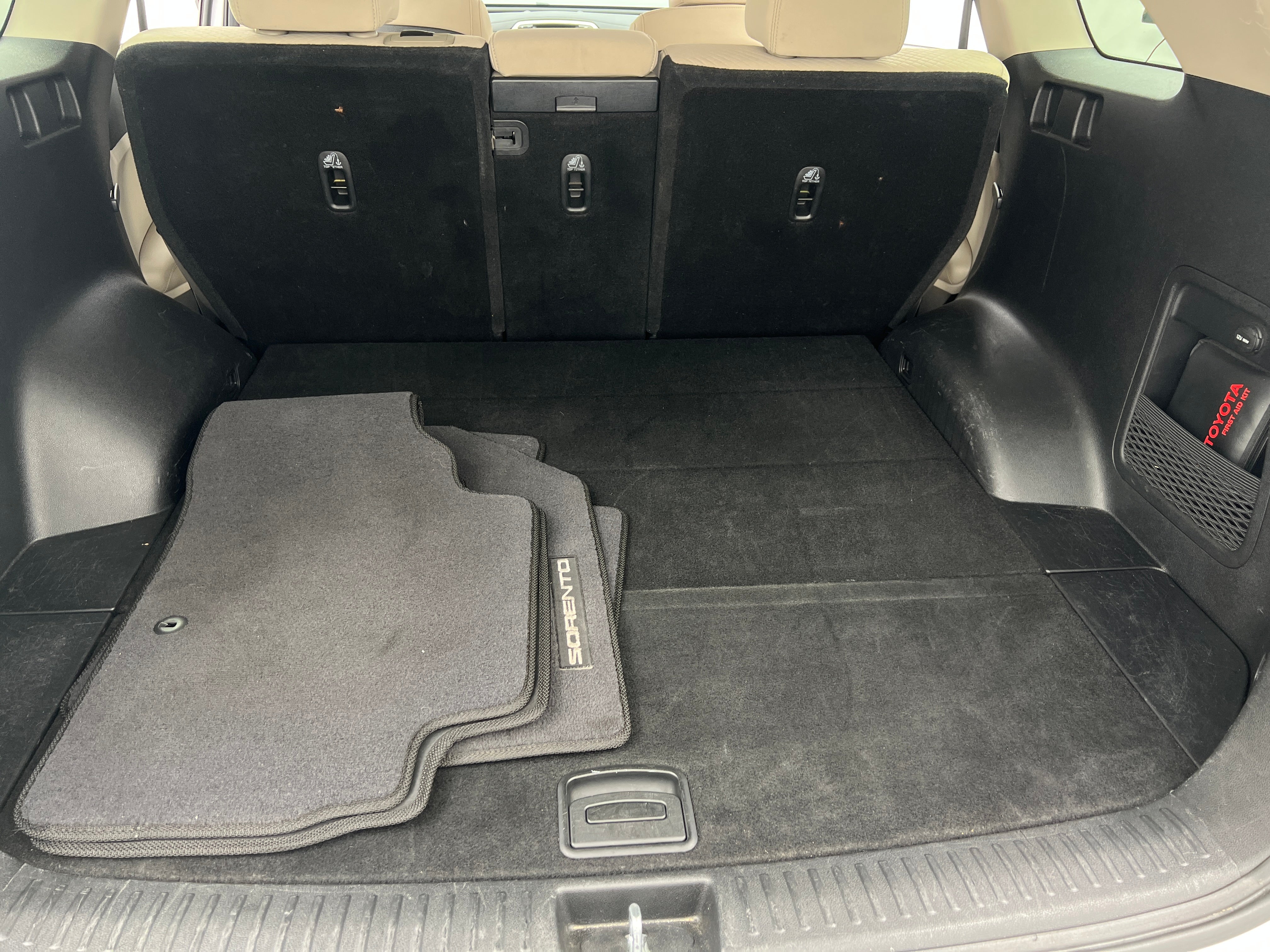 2018 Kia Sorento LX 7
