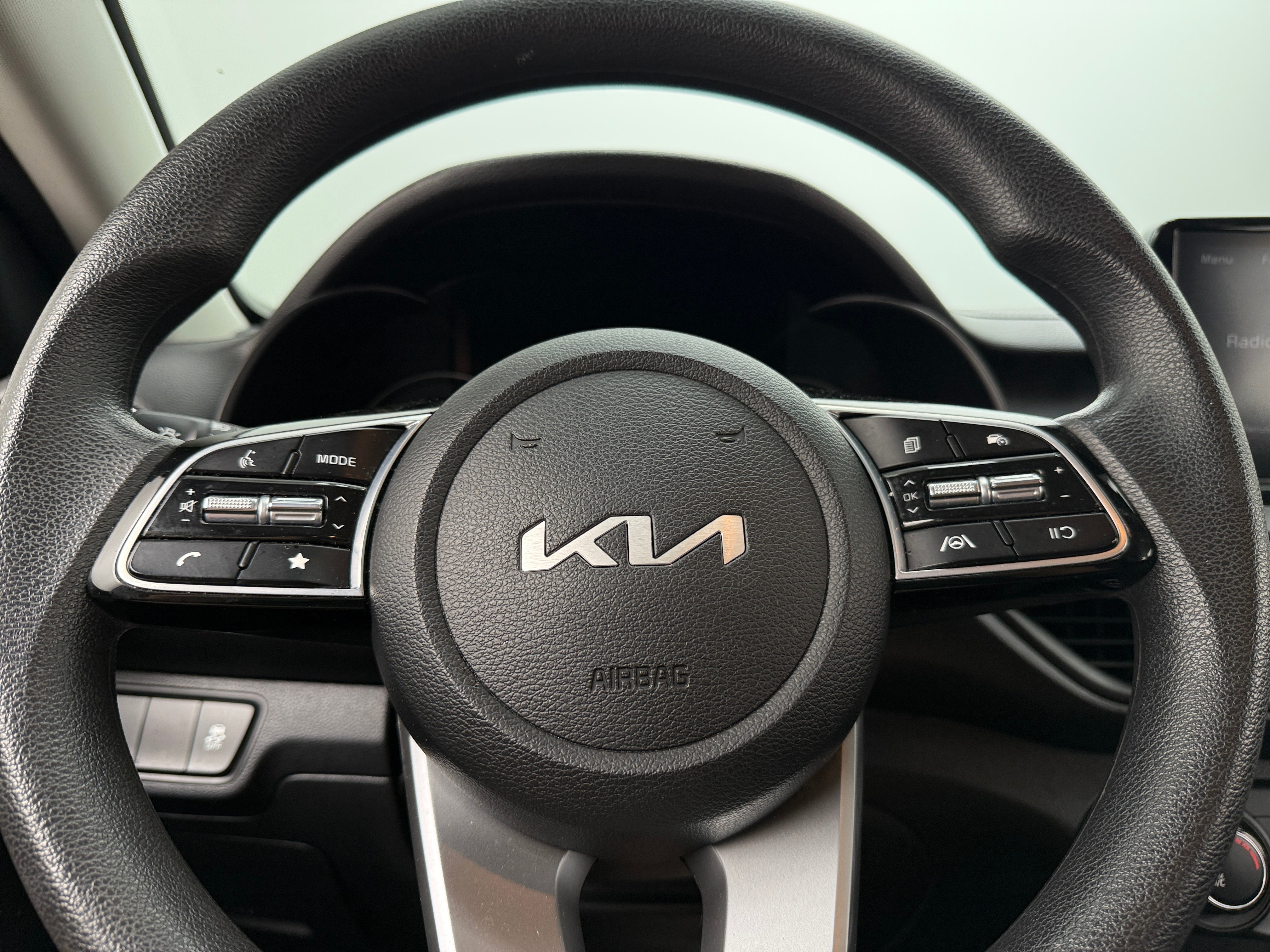 2023 Kia Forte LXS 5