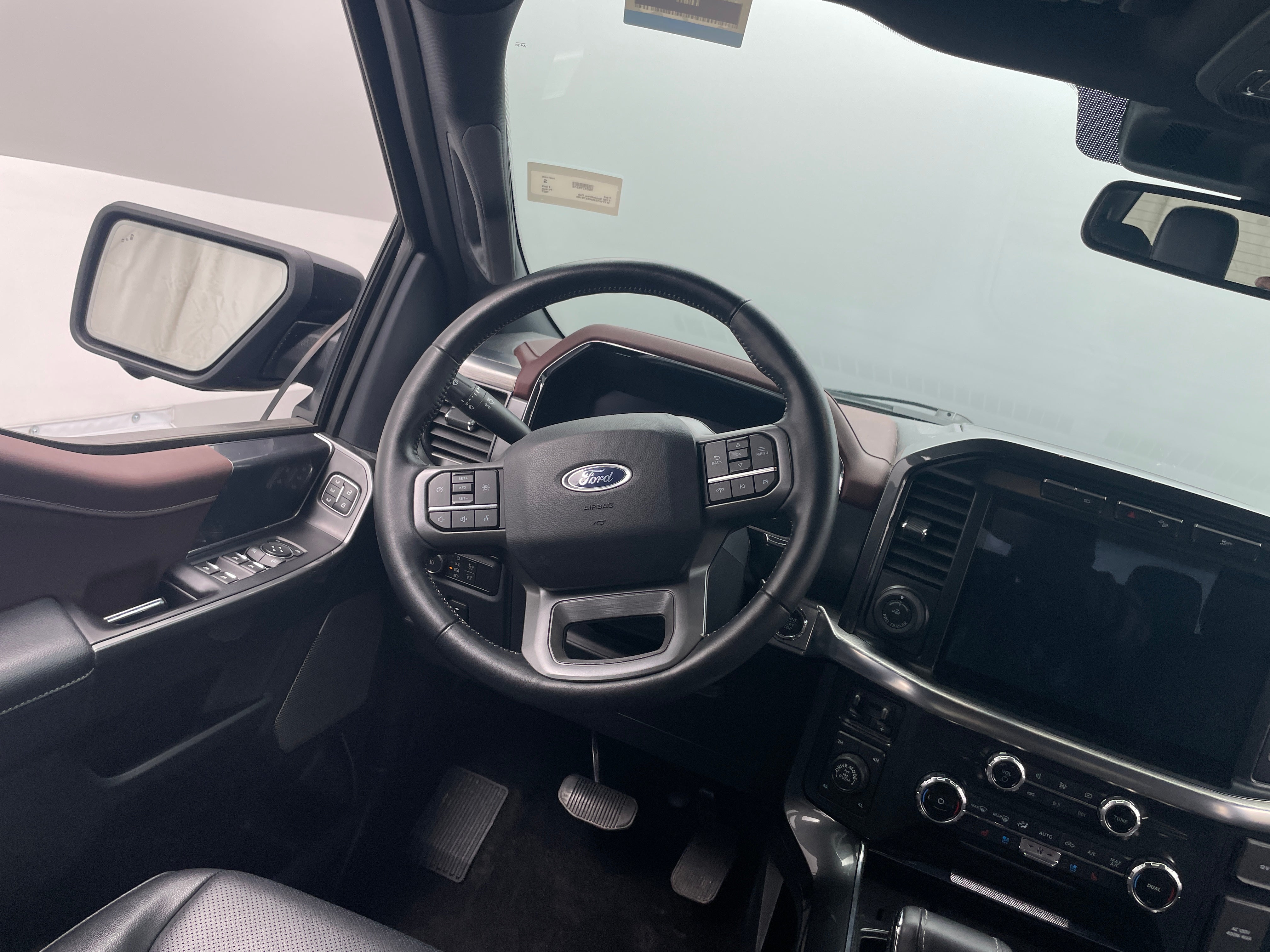2022 Ford Econoline E-150 4