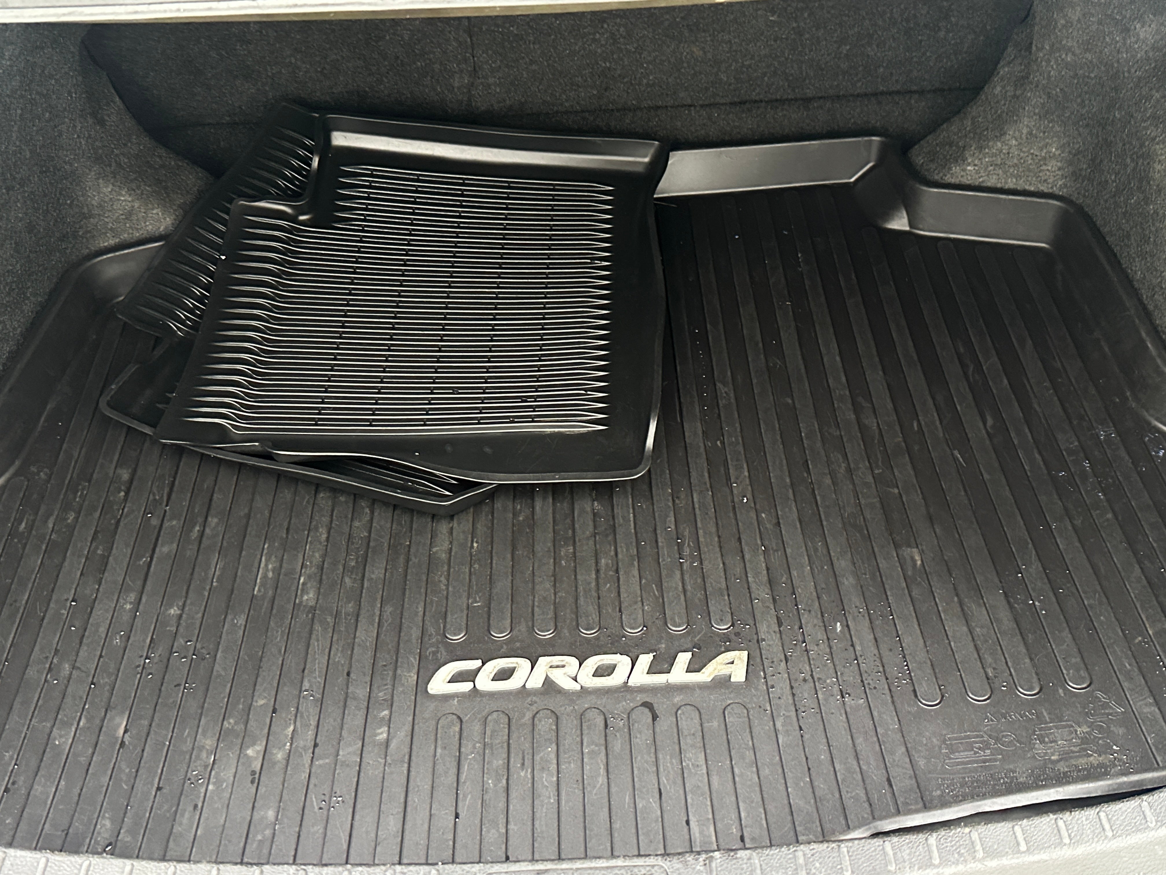 2018 Toyota Corolla LE 7