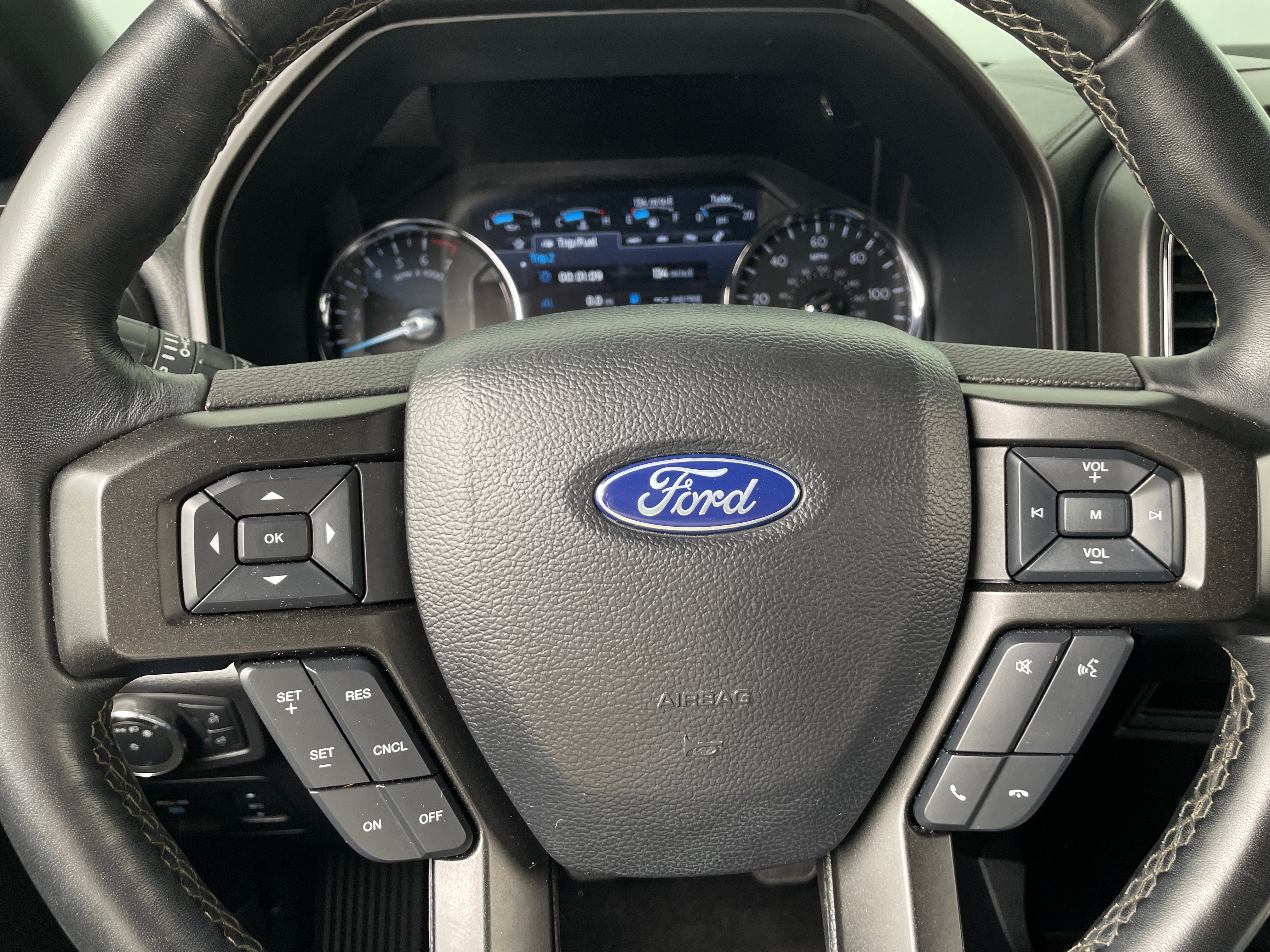 2020 Ford Expedition Limited 4