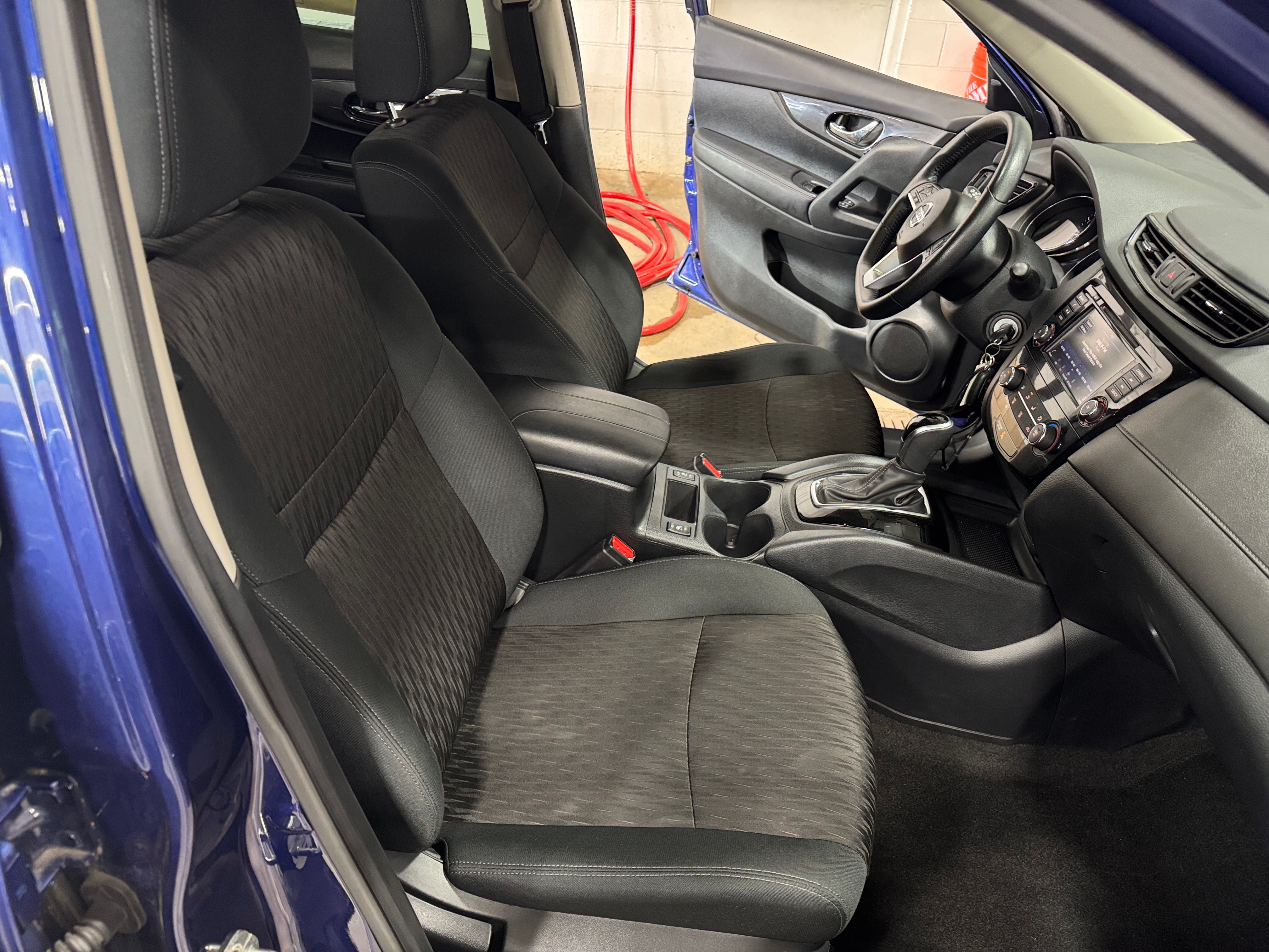 2020 Nissan Rogue S 2