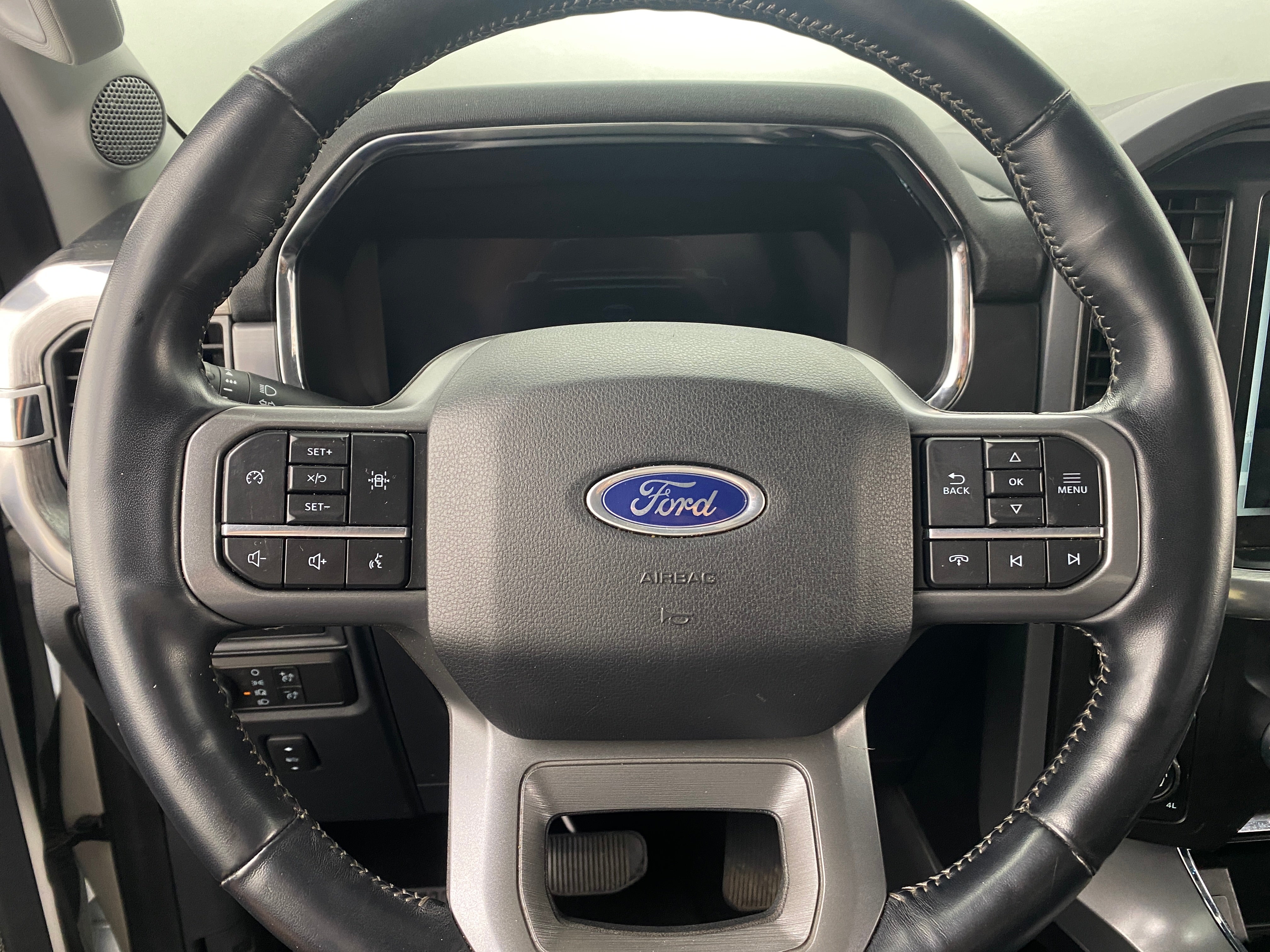 2021 Ford Econoline E-150 4