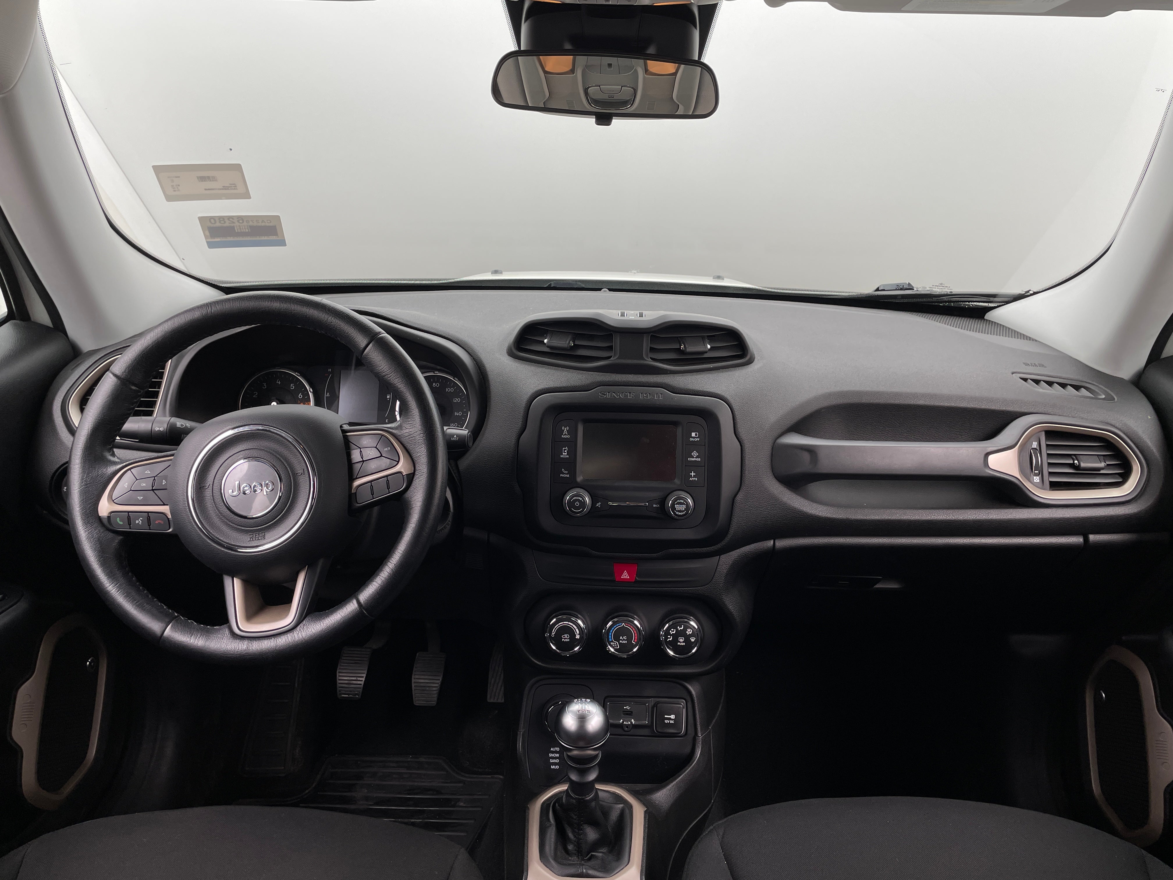 2016 Jeep Renegade 75th Anniversary Edition 3