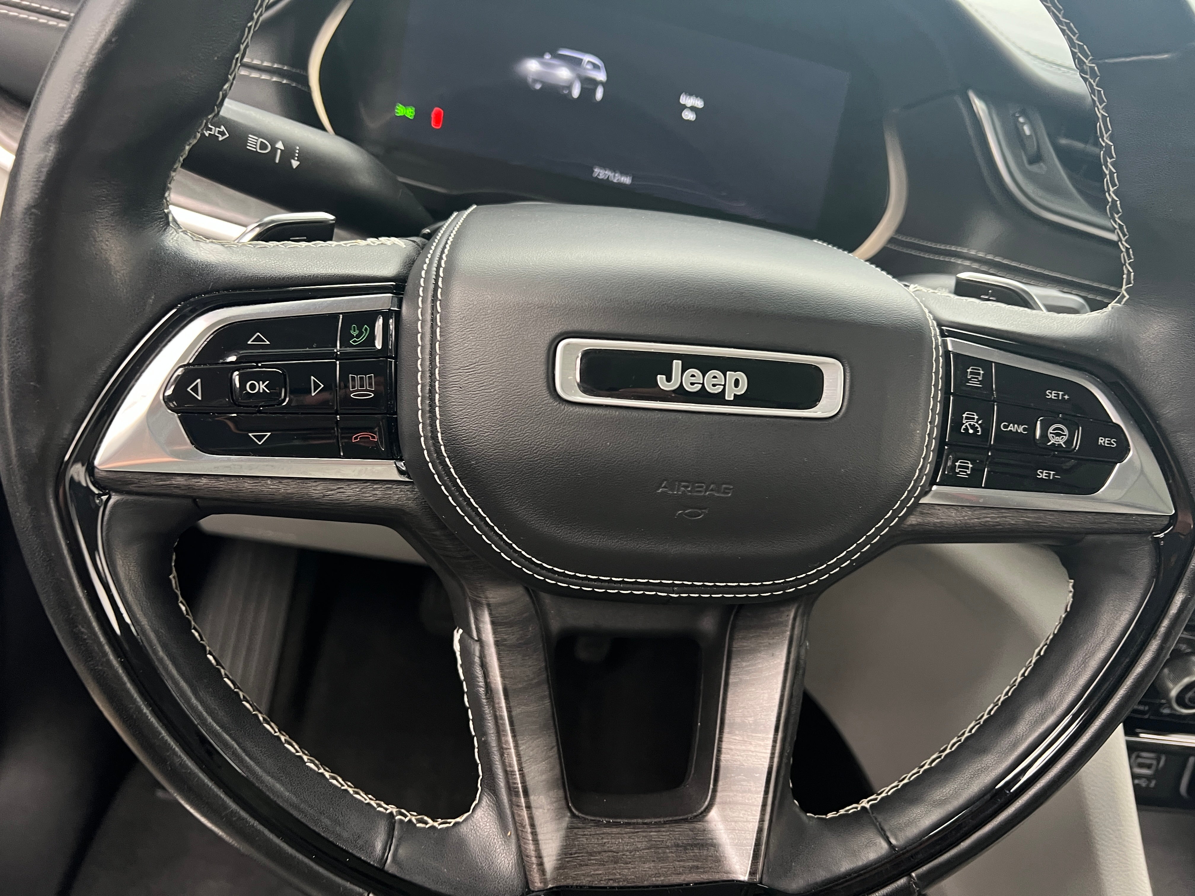 2021 Jeep Grand Cherokee L Overland 4