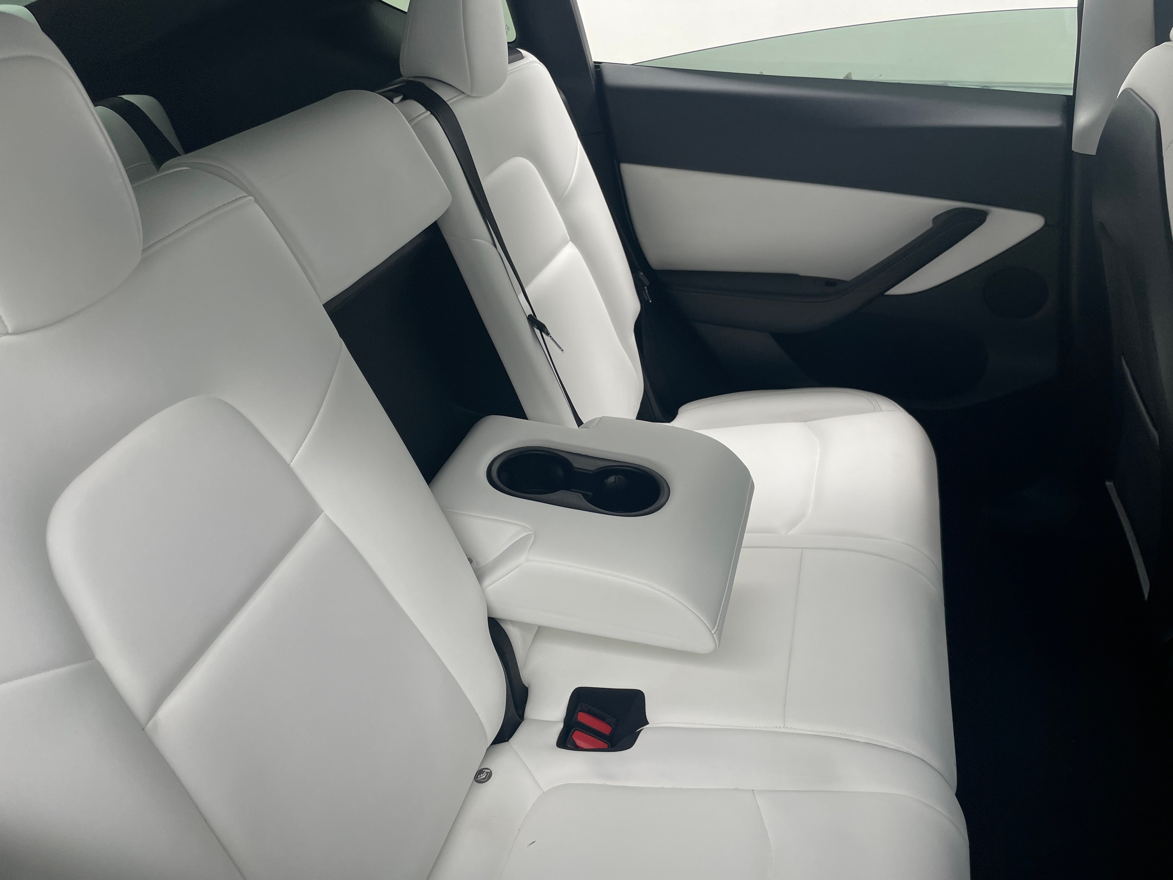 2021 Tesla Model Y Long Range 4