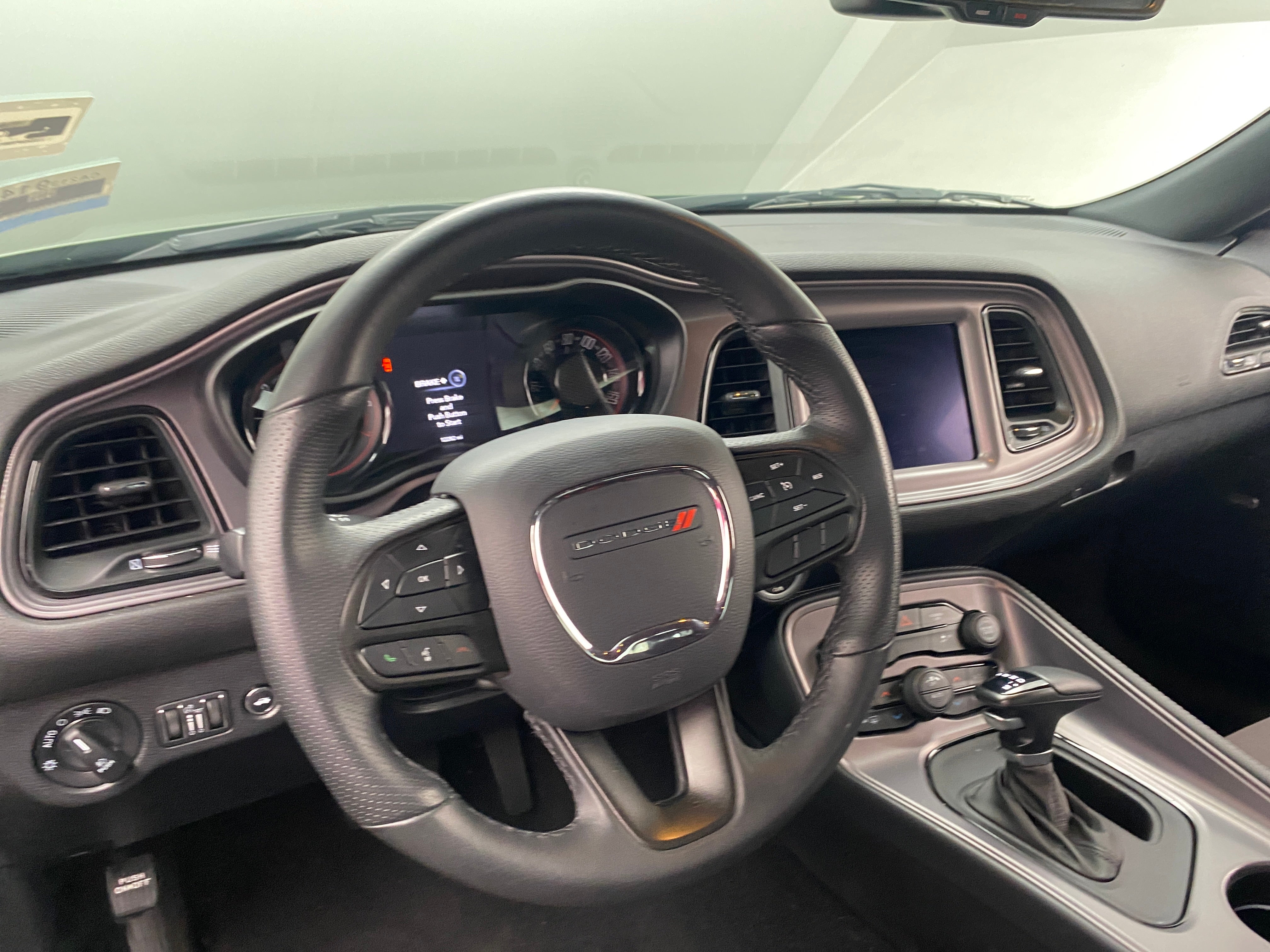 2023 Dodge Challenger SXT 4