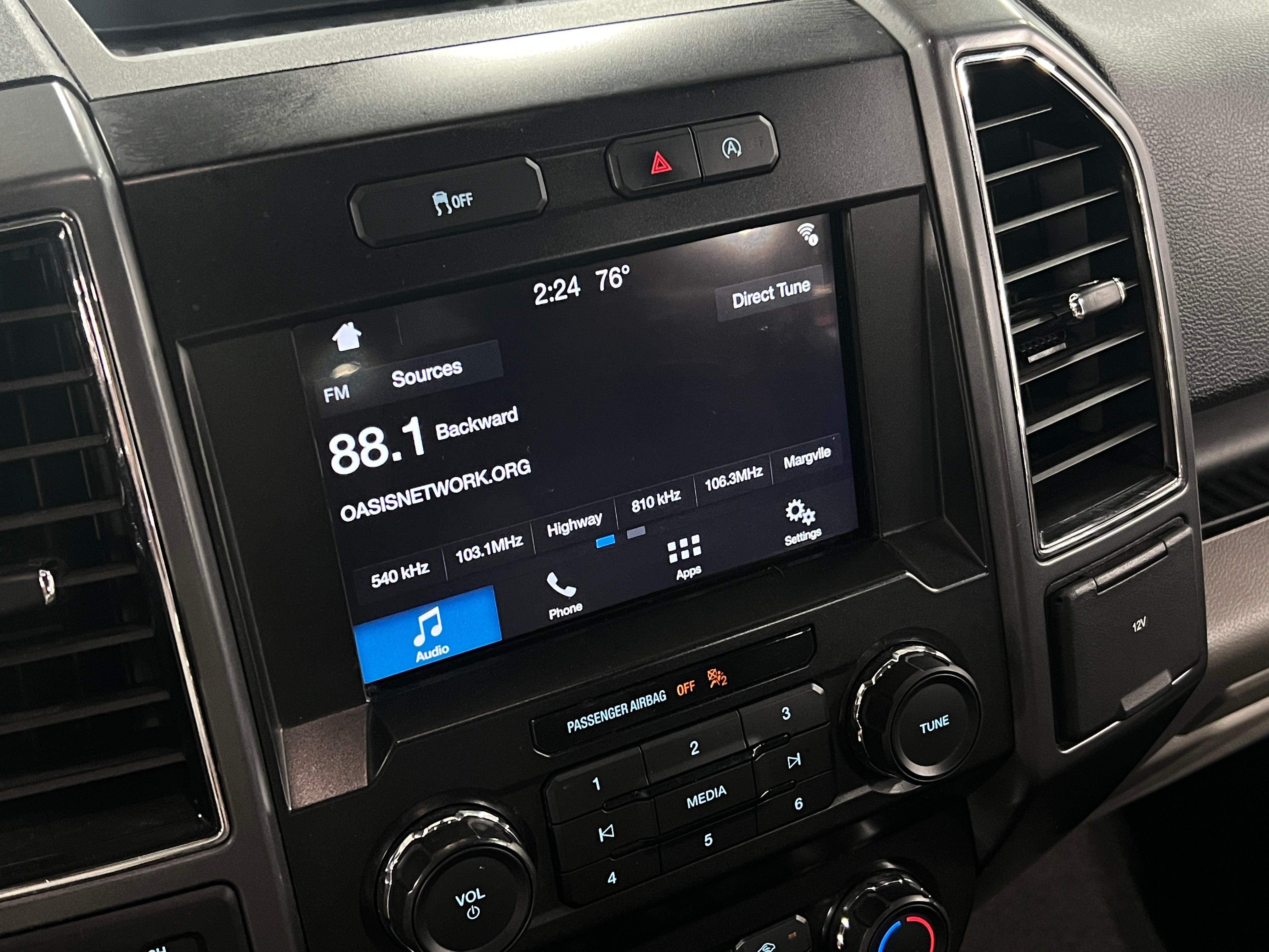 2019 Ford Econoline E-150 4